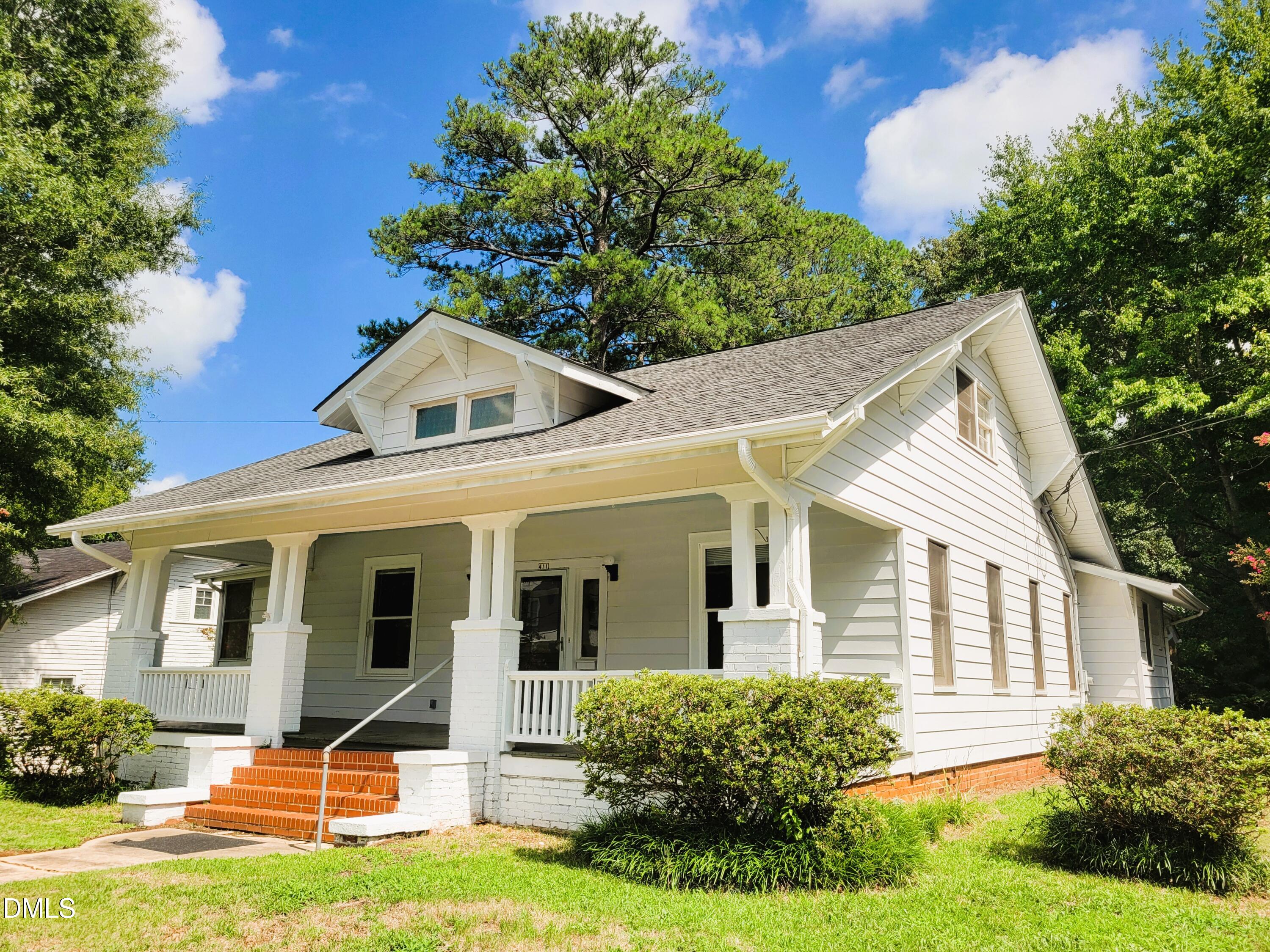 411 W Chisholm Street, Sanford, NC, 27330