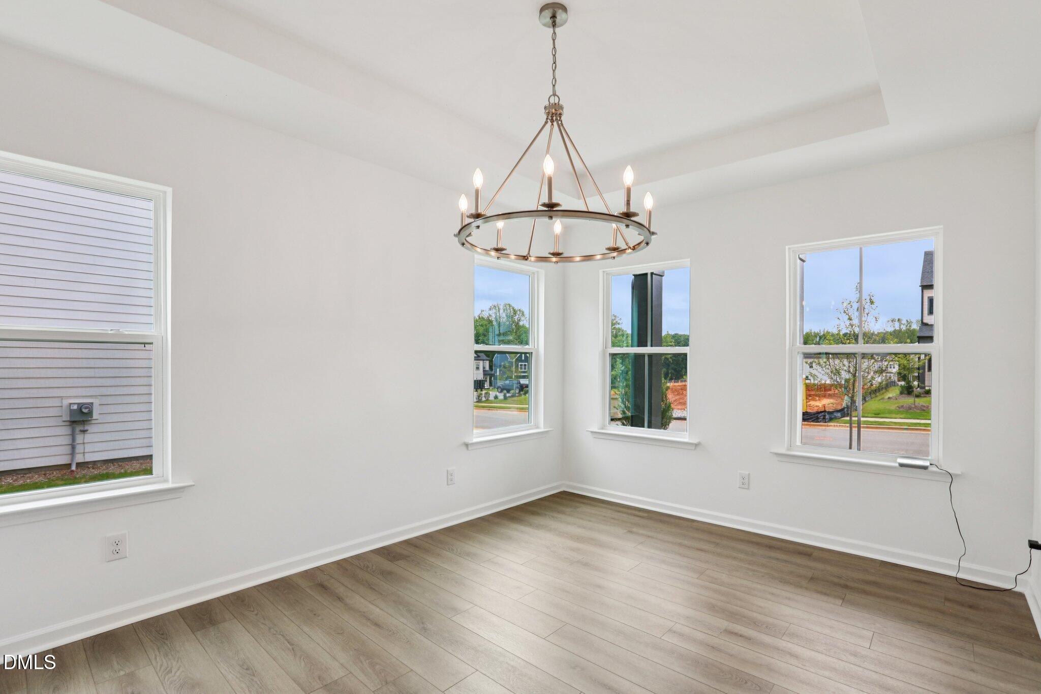 1606 Immagene Way 70