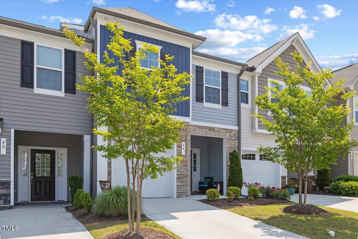 44 Bordeaux Drive