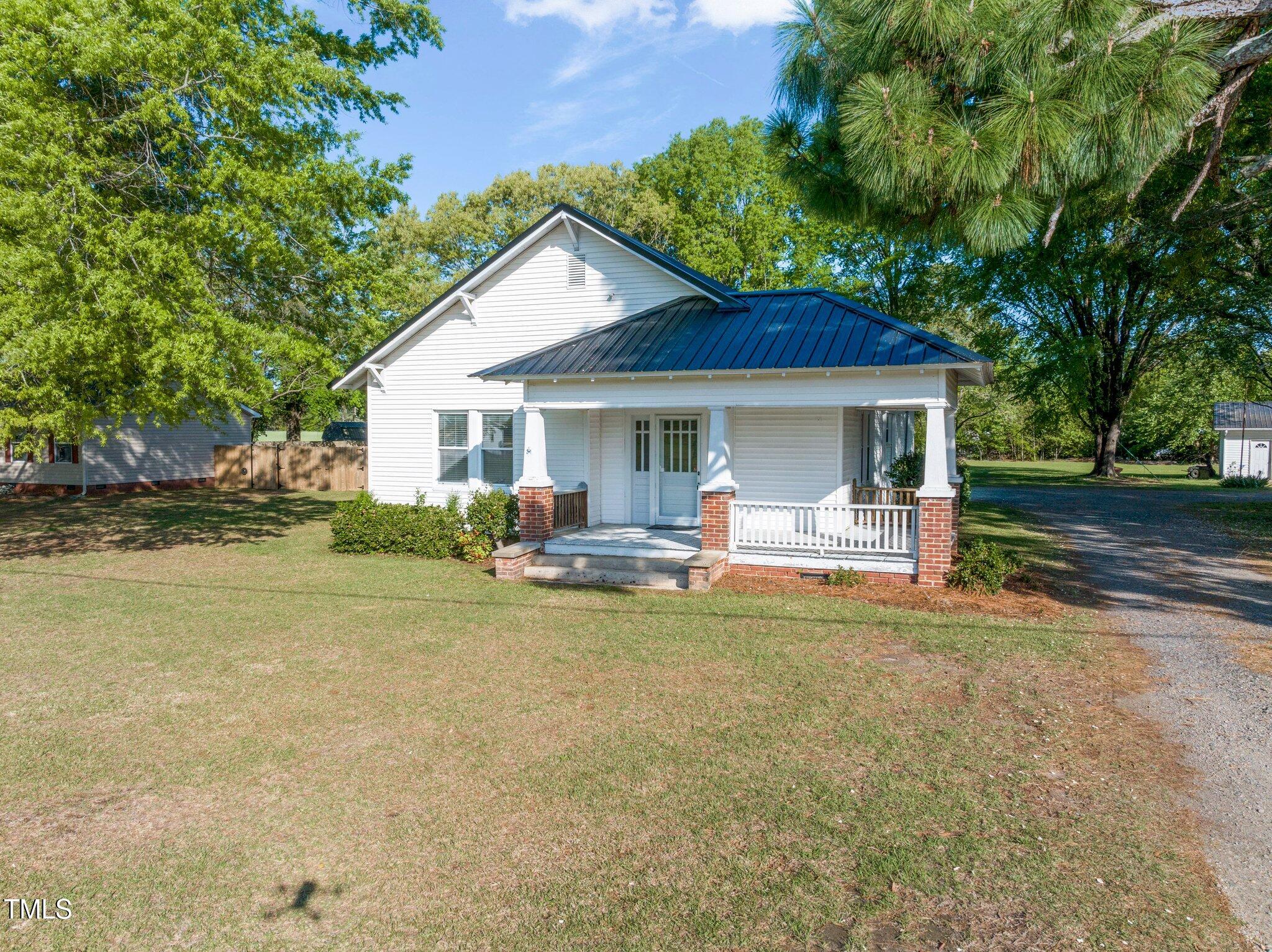 206 Mansfield Drive