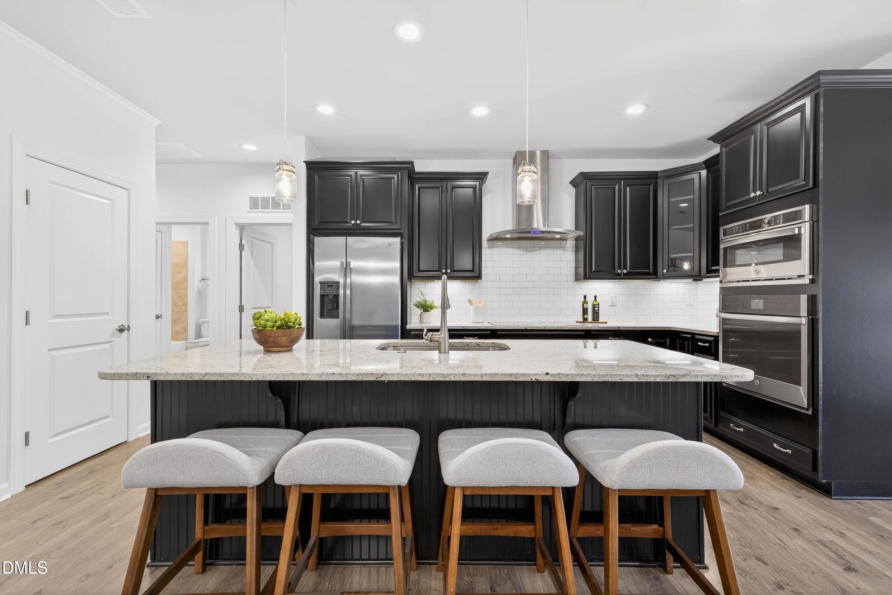 1212 Morrison Drive
