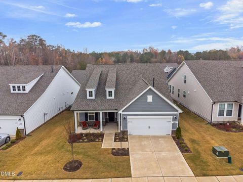 2425 Forsythia Trail Fuquay Varina NC 27526