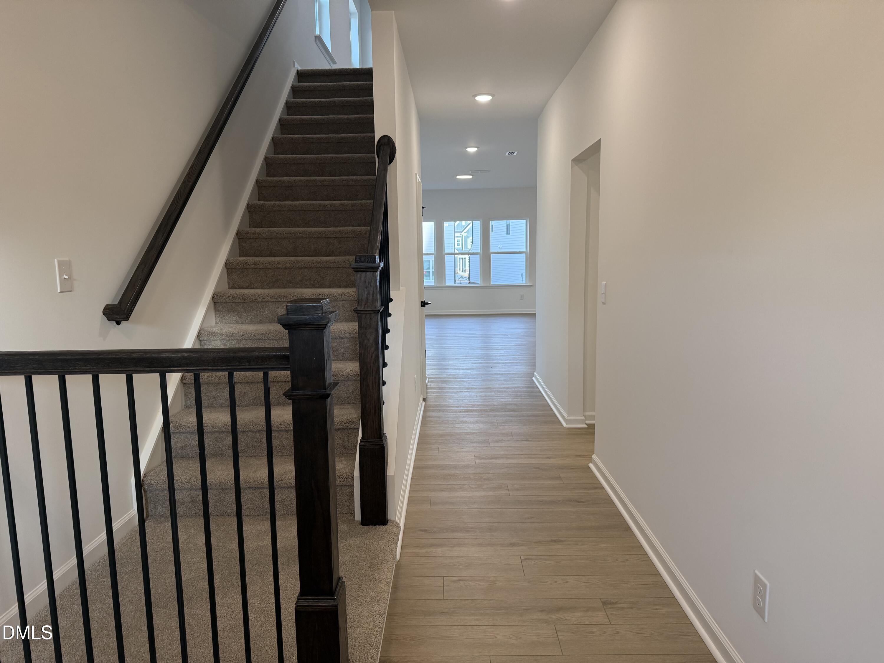 1512 Malcus Court 50