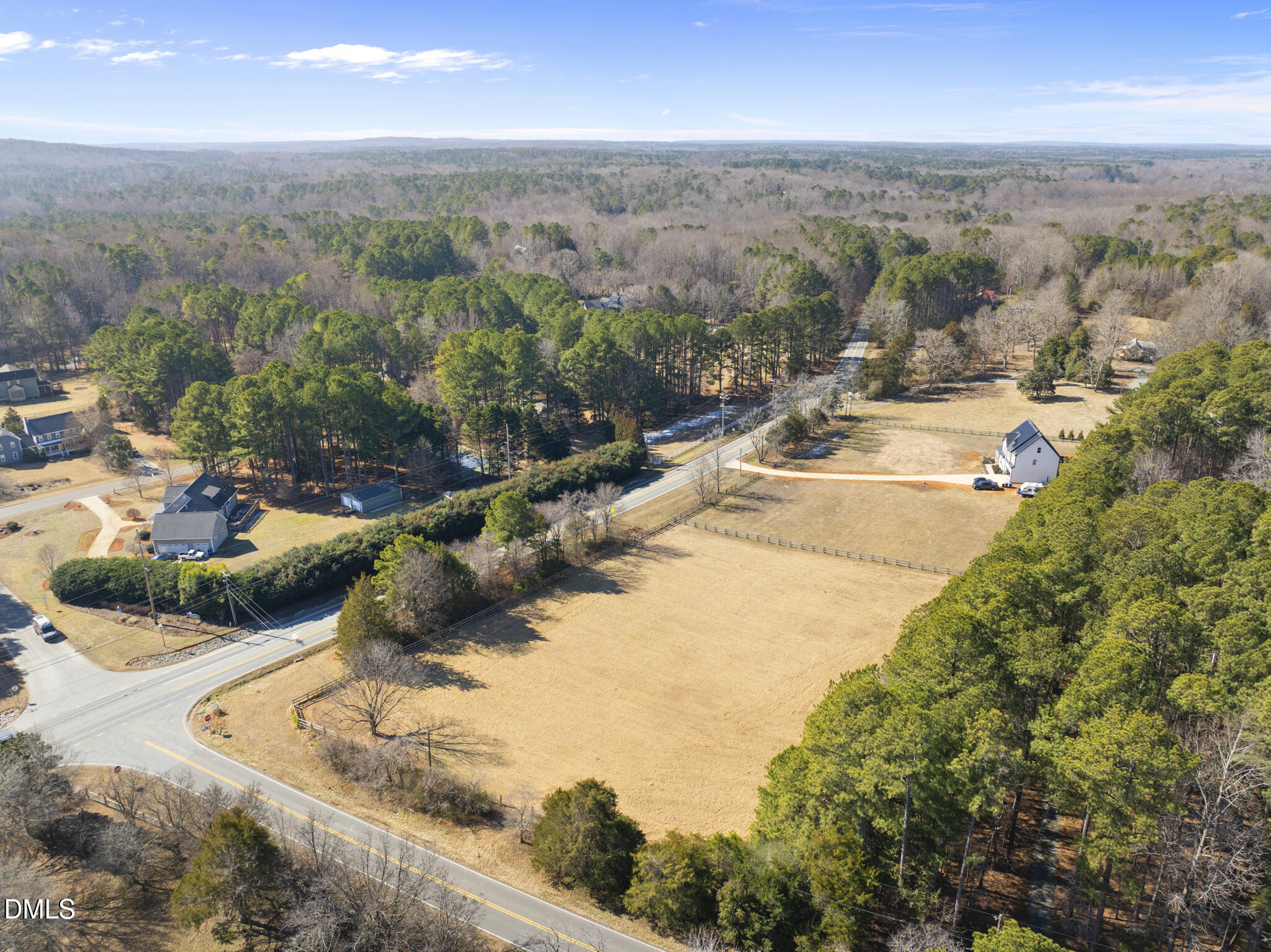 2a Dairyland Road