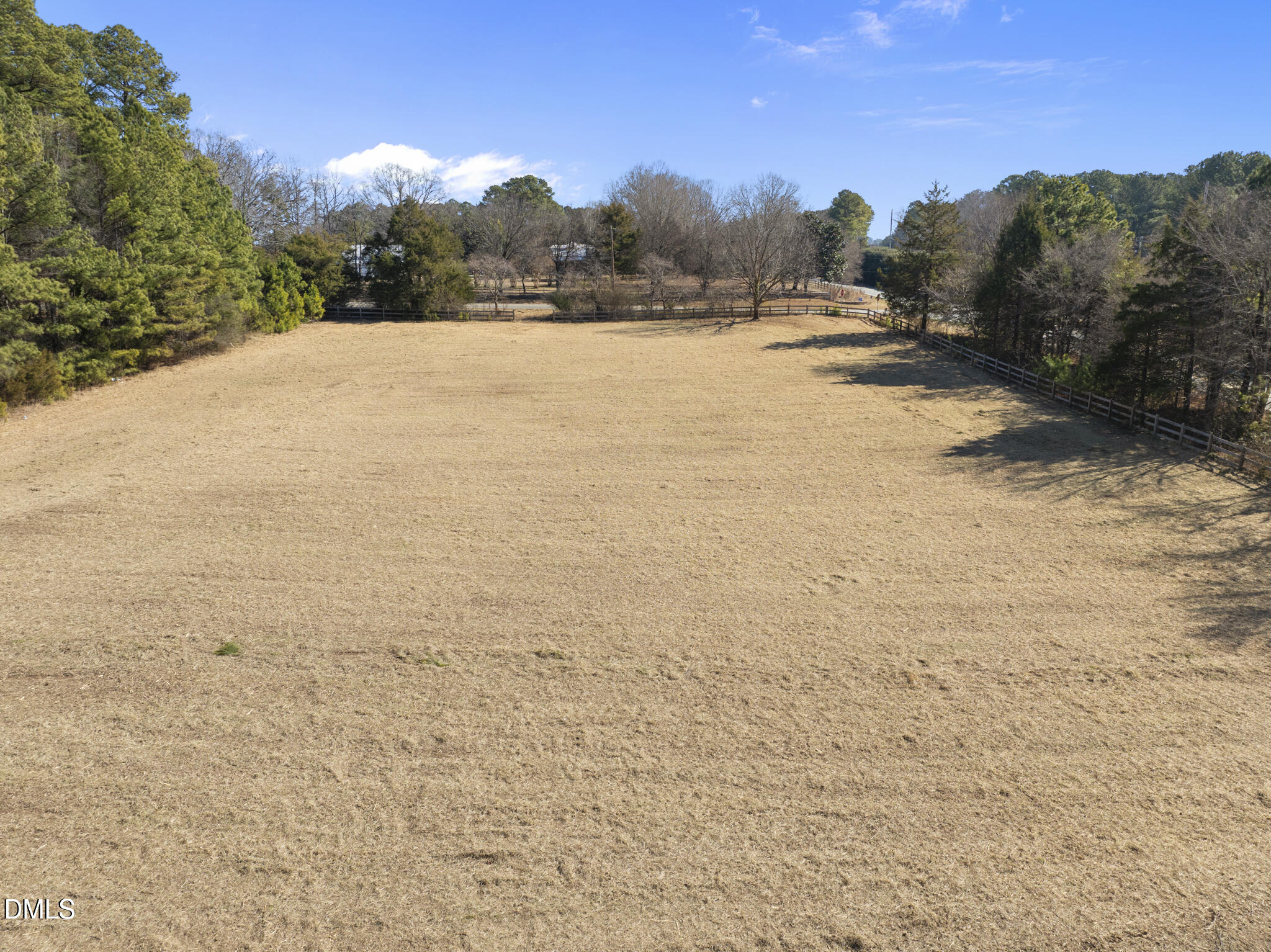 2a Dairyland Road