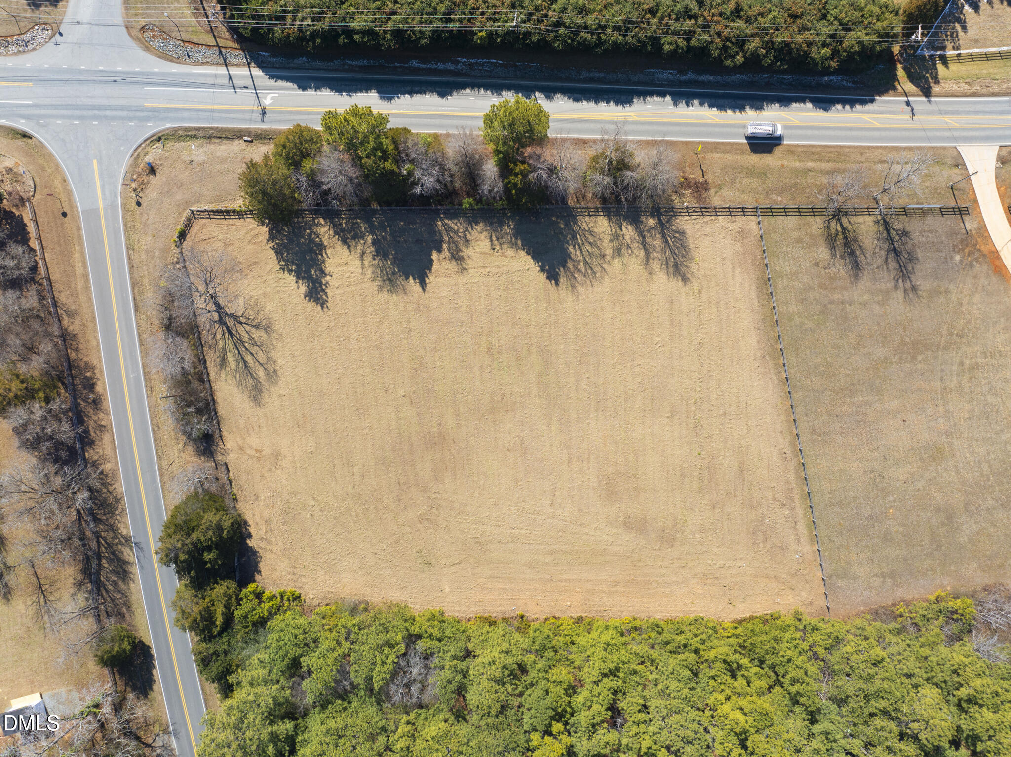 2a Dairyland Road