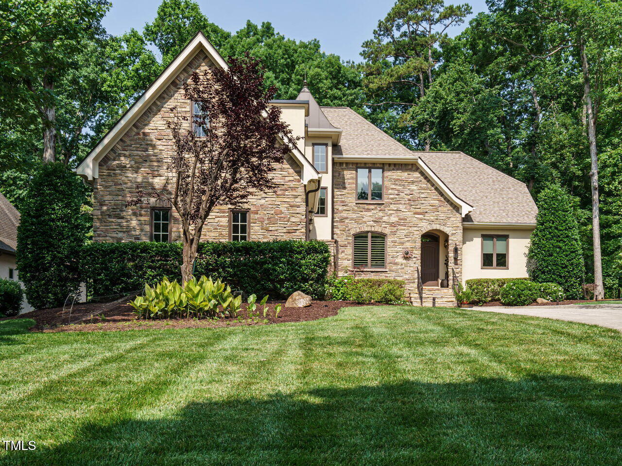 410 Mountain Laurel