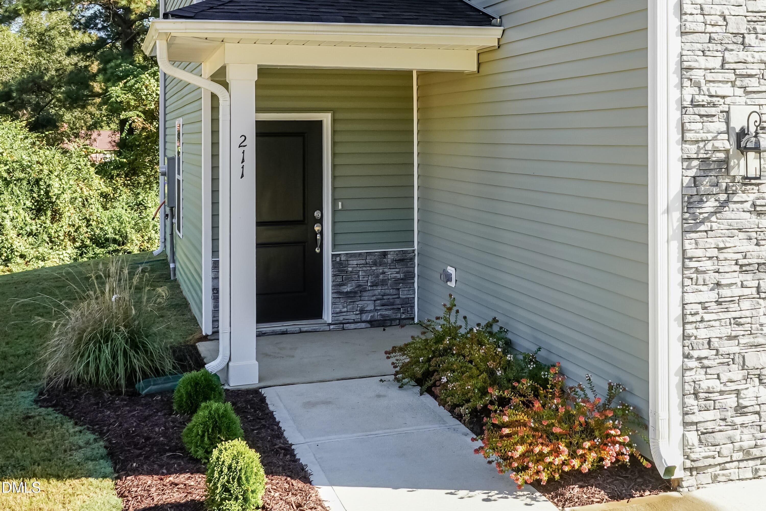 211 Hopewell Branch Court