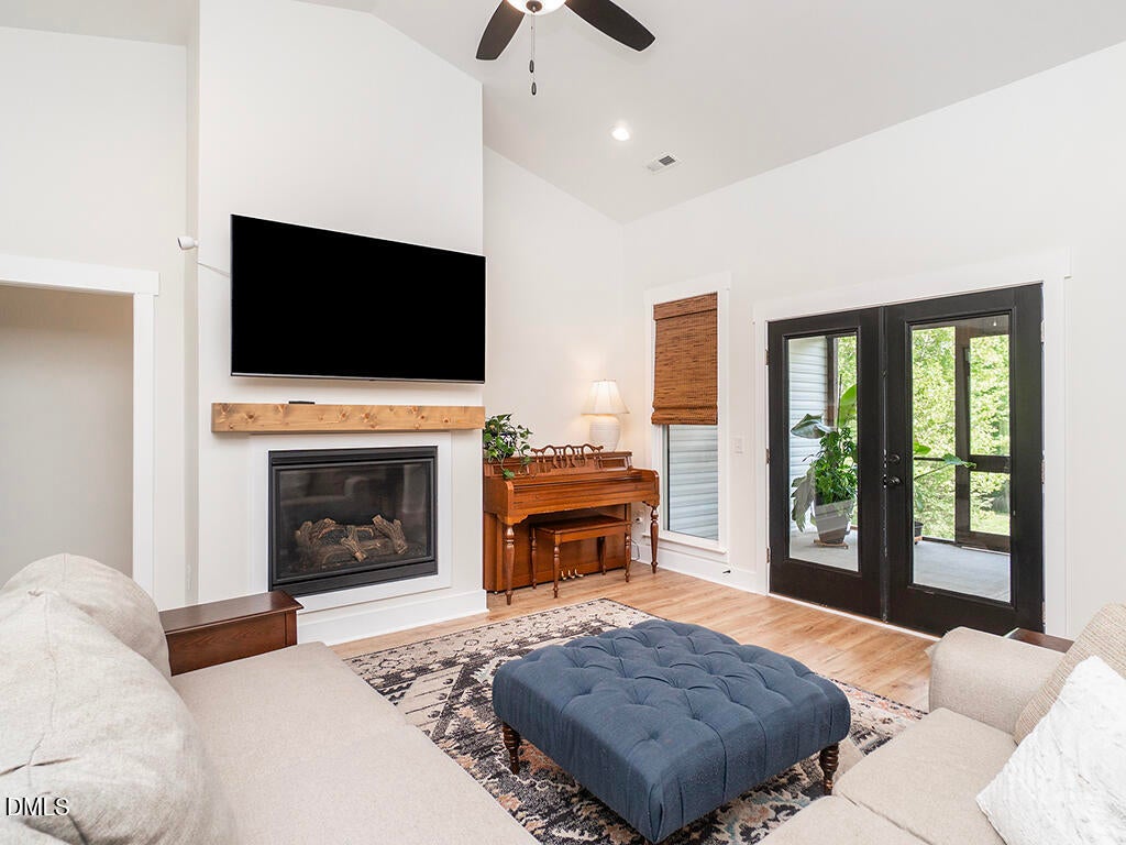 1805 Merritt Trail