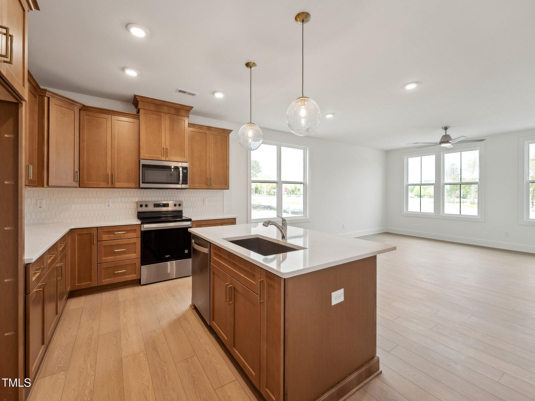 810 Barlow Drive 252