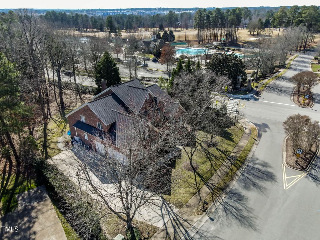 listing image 42