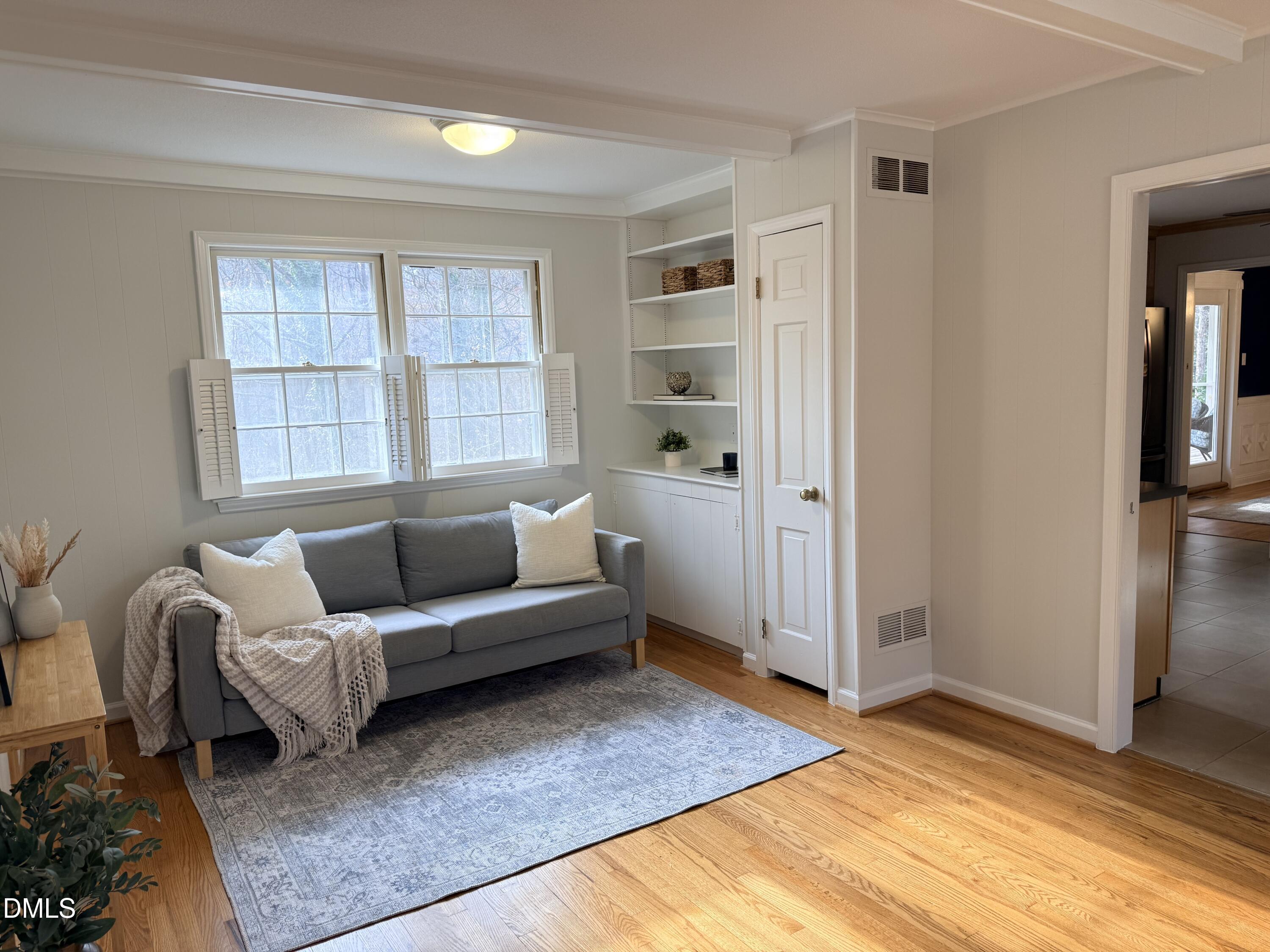 5500 North Hills Drive