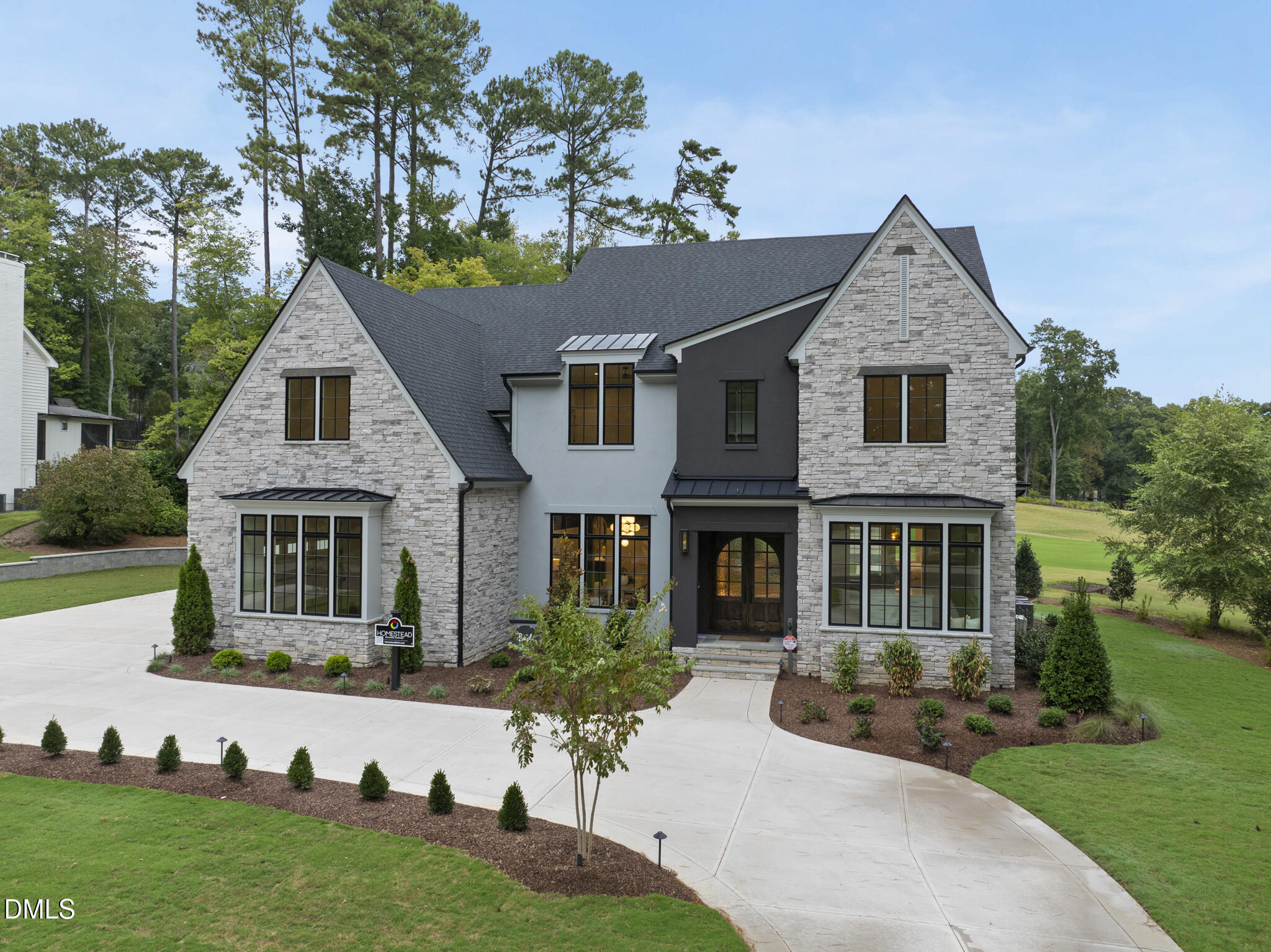 7000 North Ridge Drive