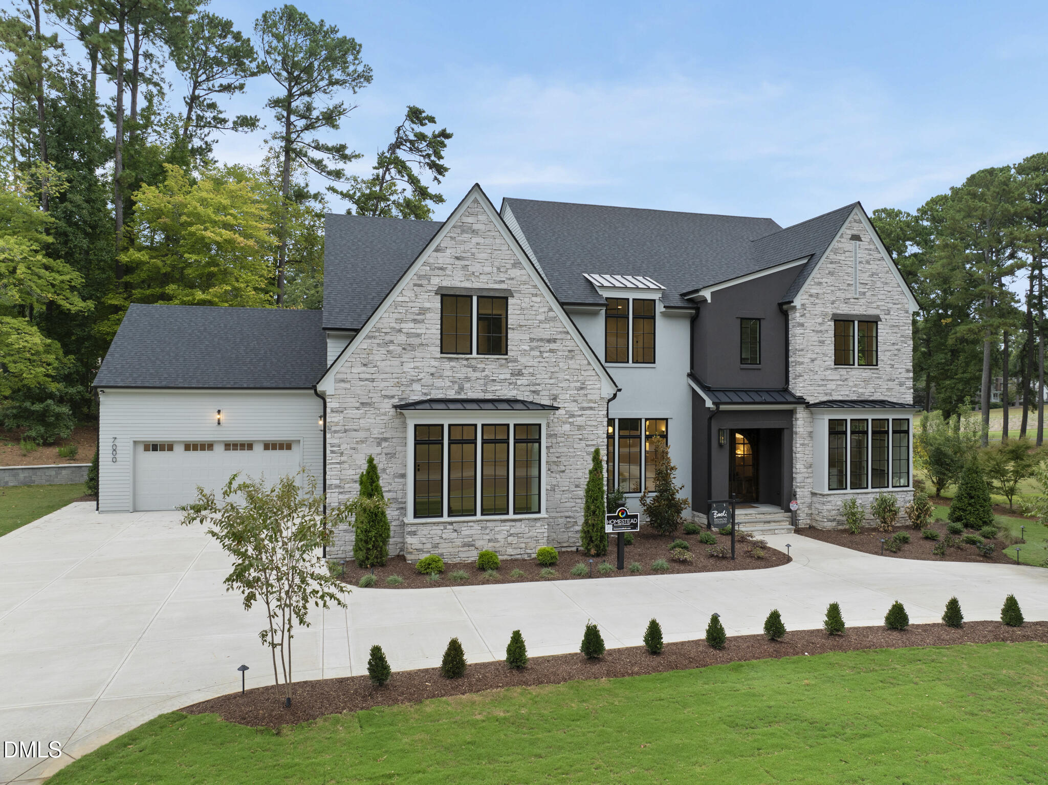 7000 North Ridge Drive