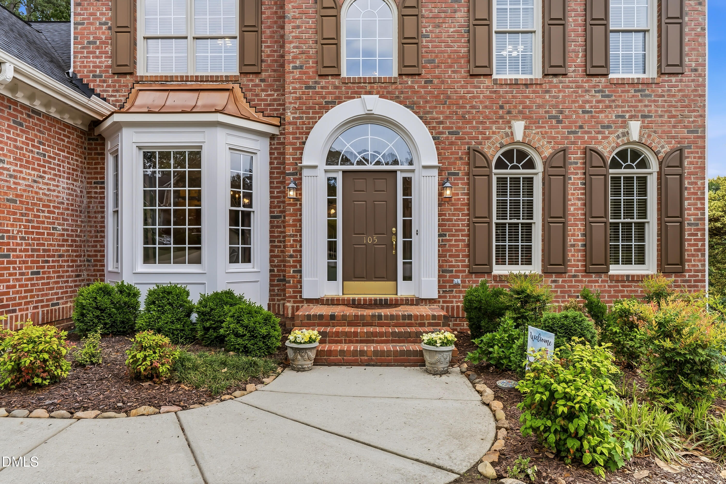 105 Tavernelle Place