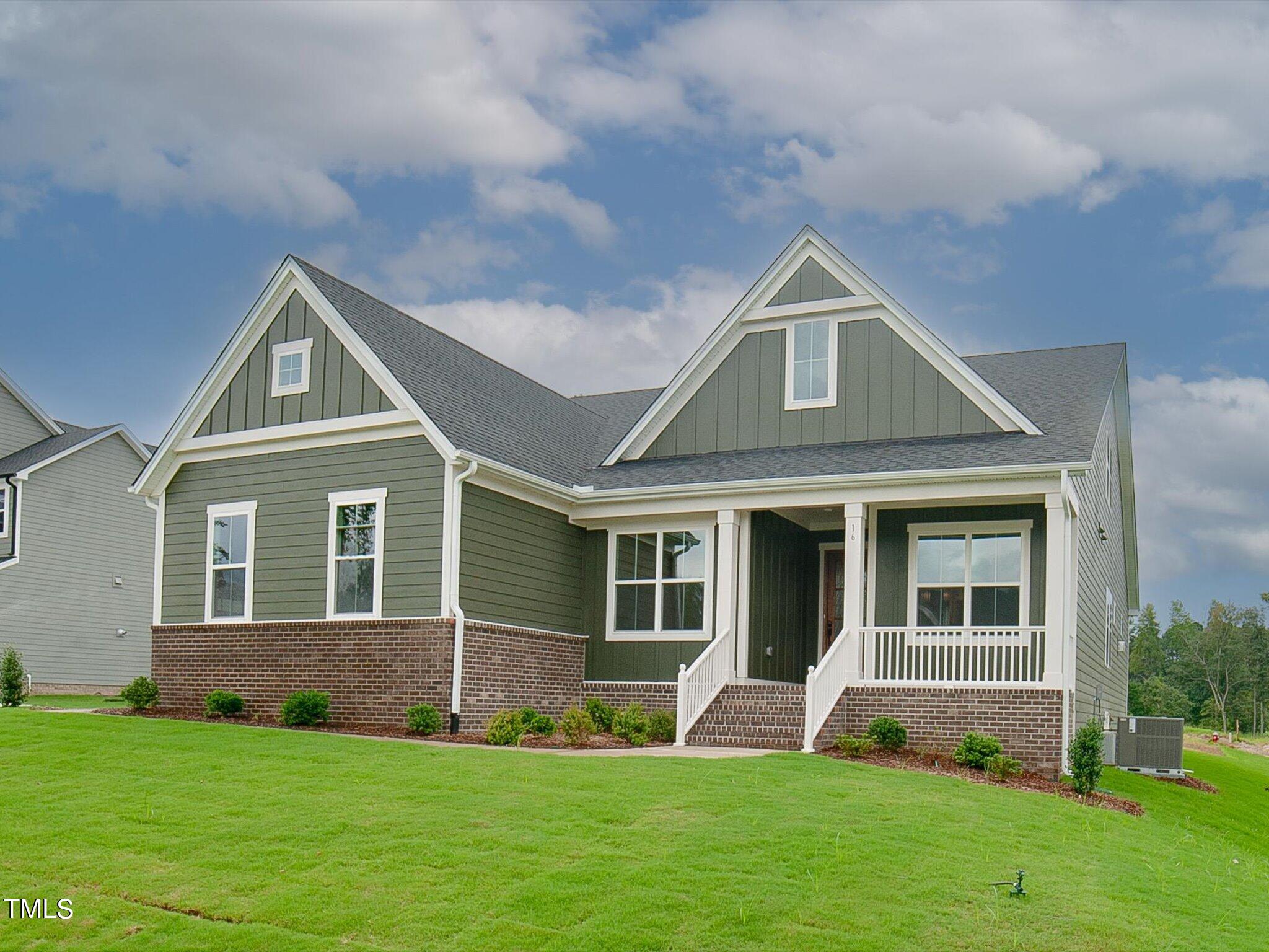 16 Autumn Breeze Court