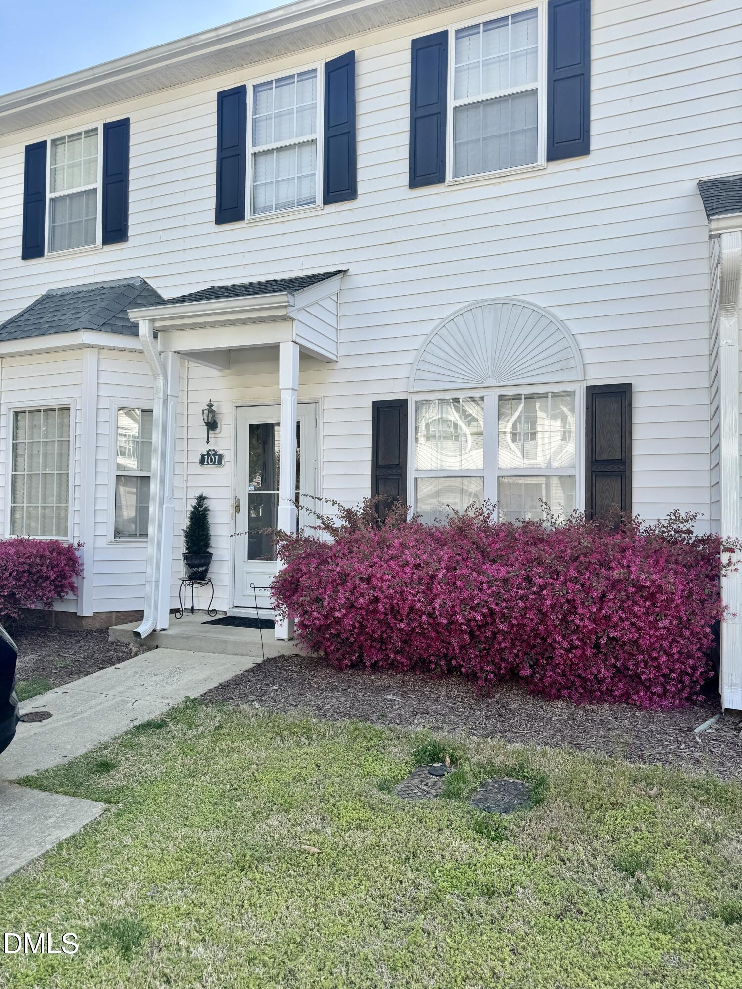 101 Misty Groves Circle