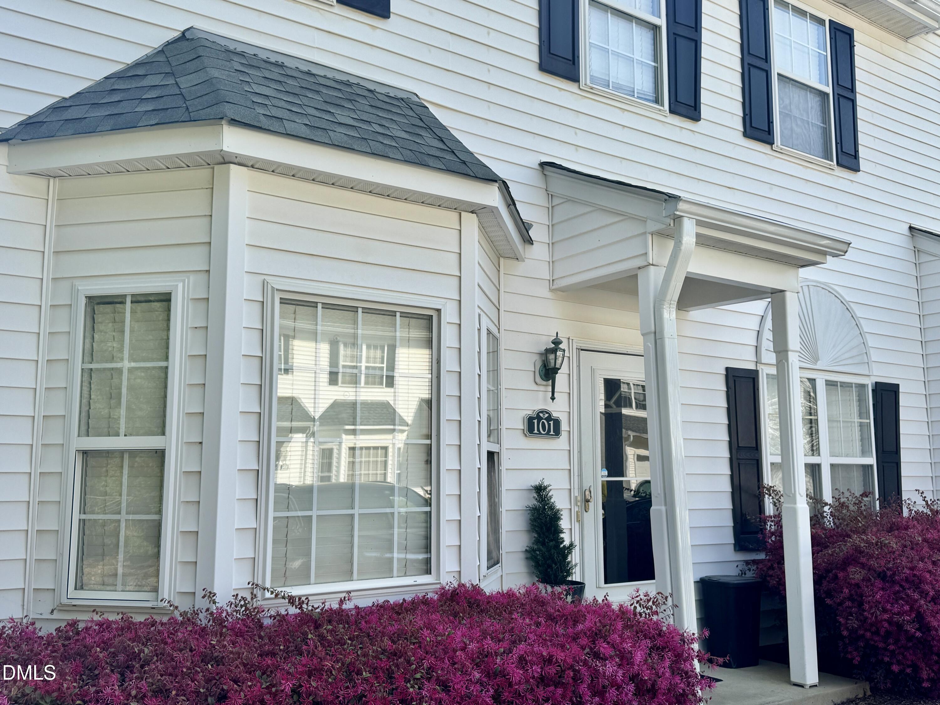 101 Misty Groves Circle