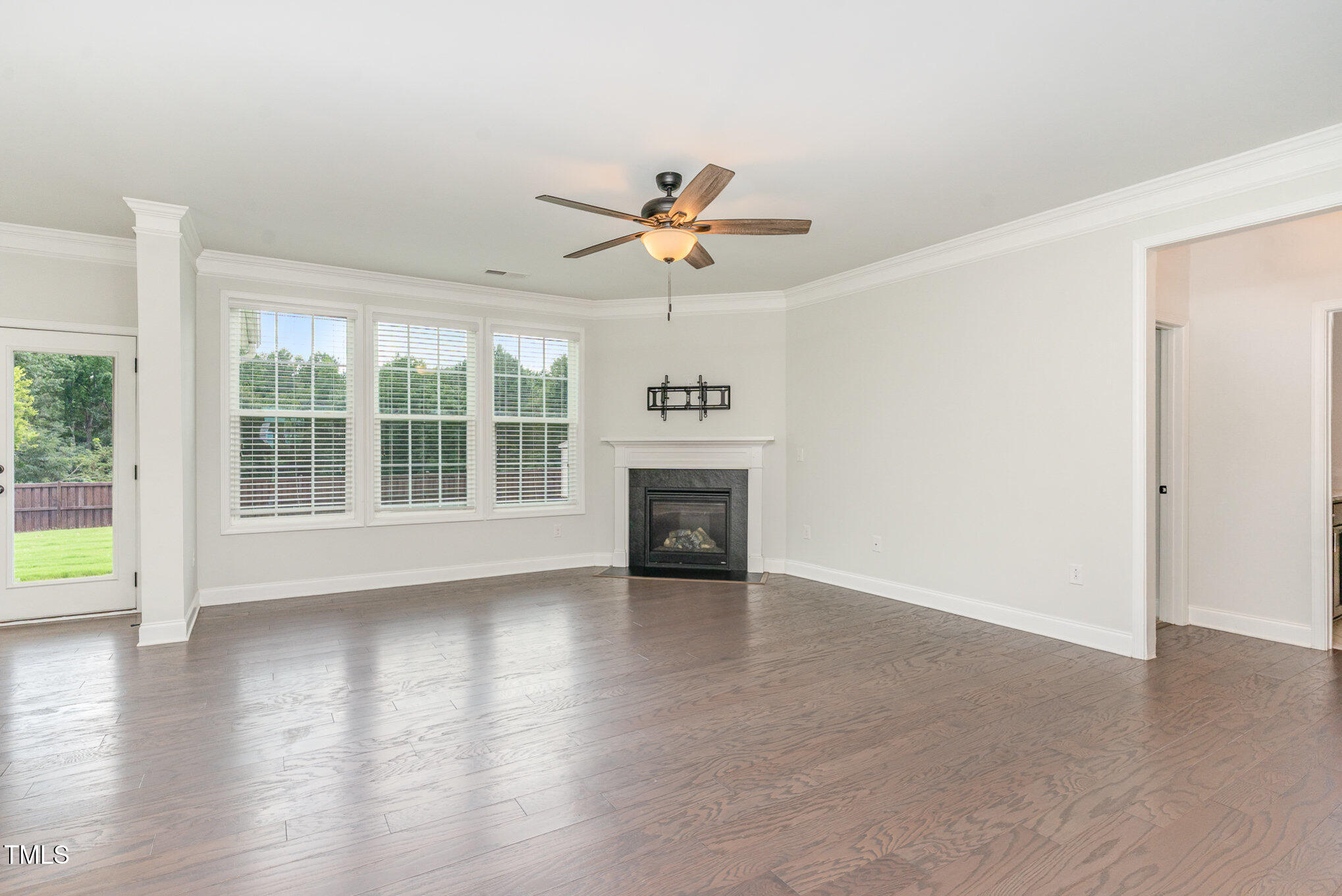 121 Whitetail Deer Lane