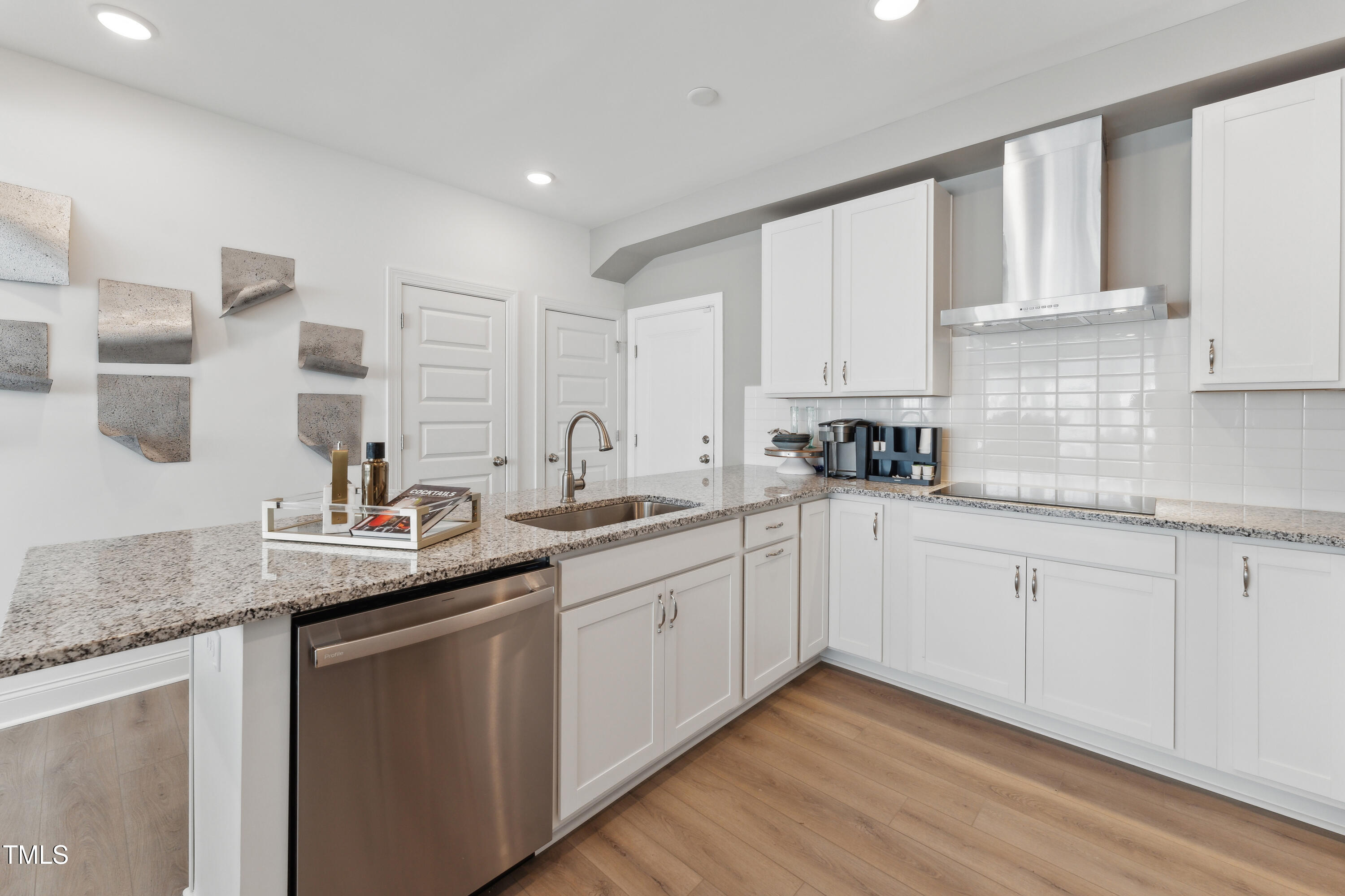 144 N White Street #100