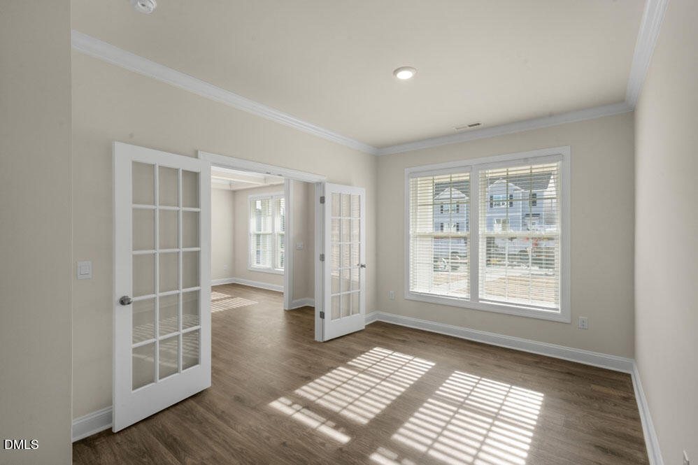 729 James J Freeland Memorial Drive