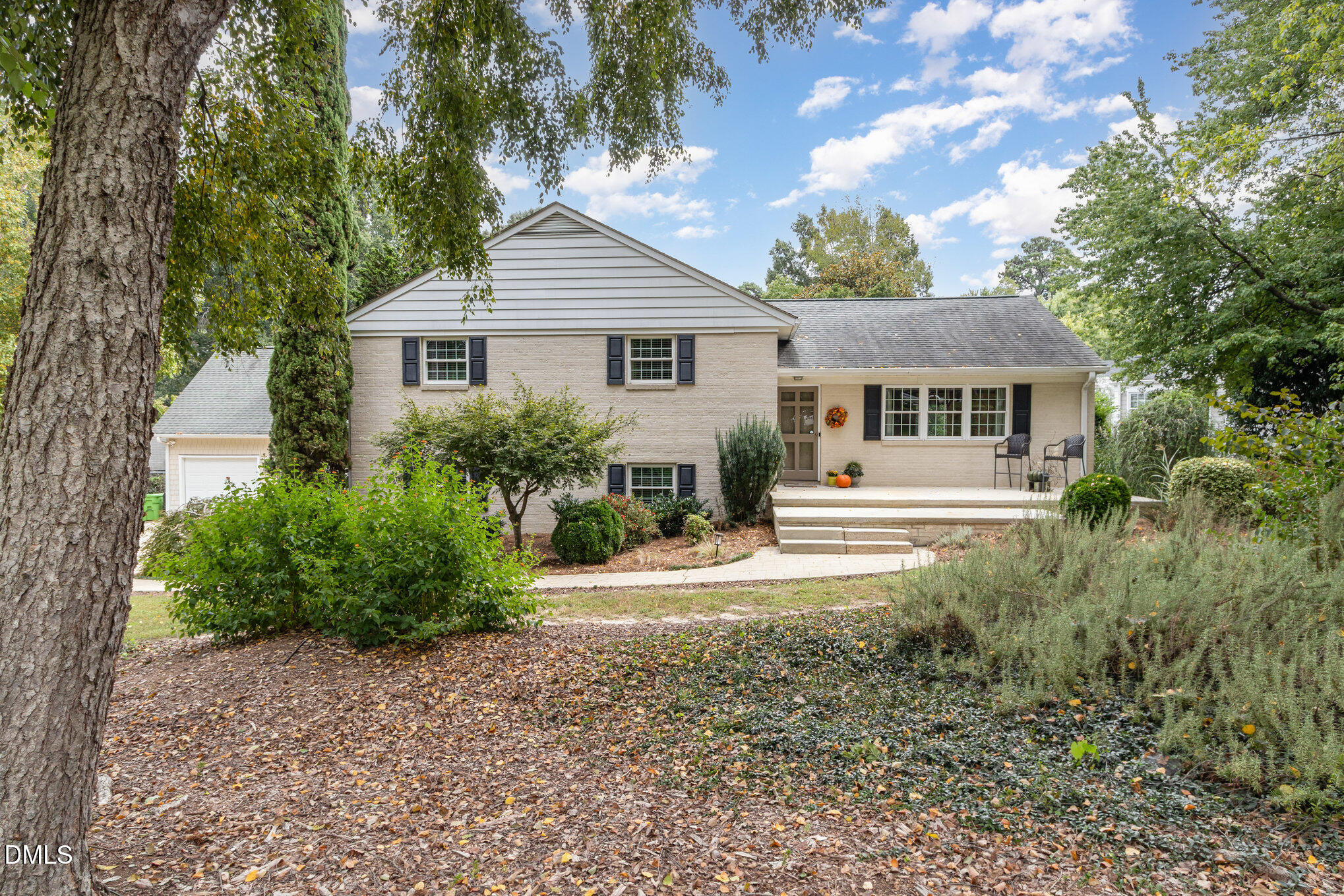 1009 Westwood Drive