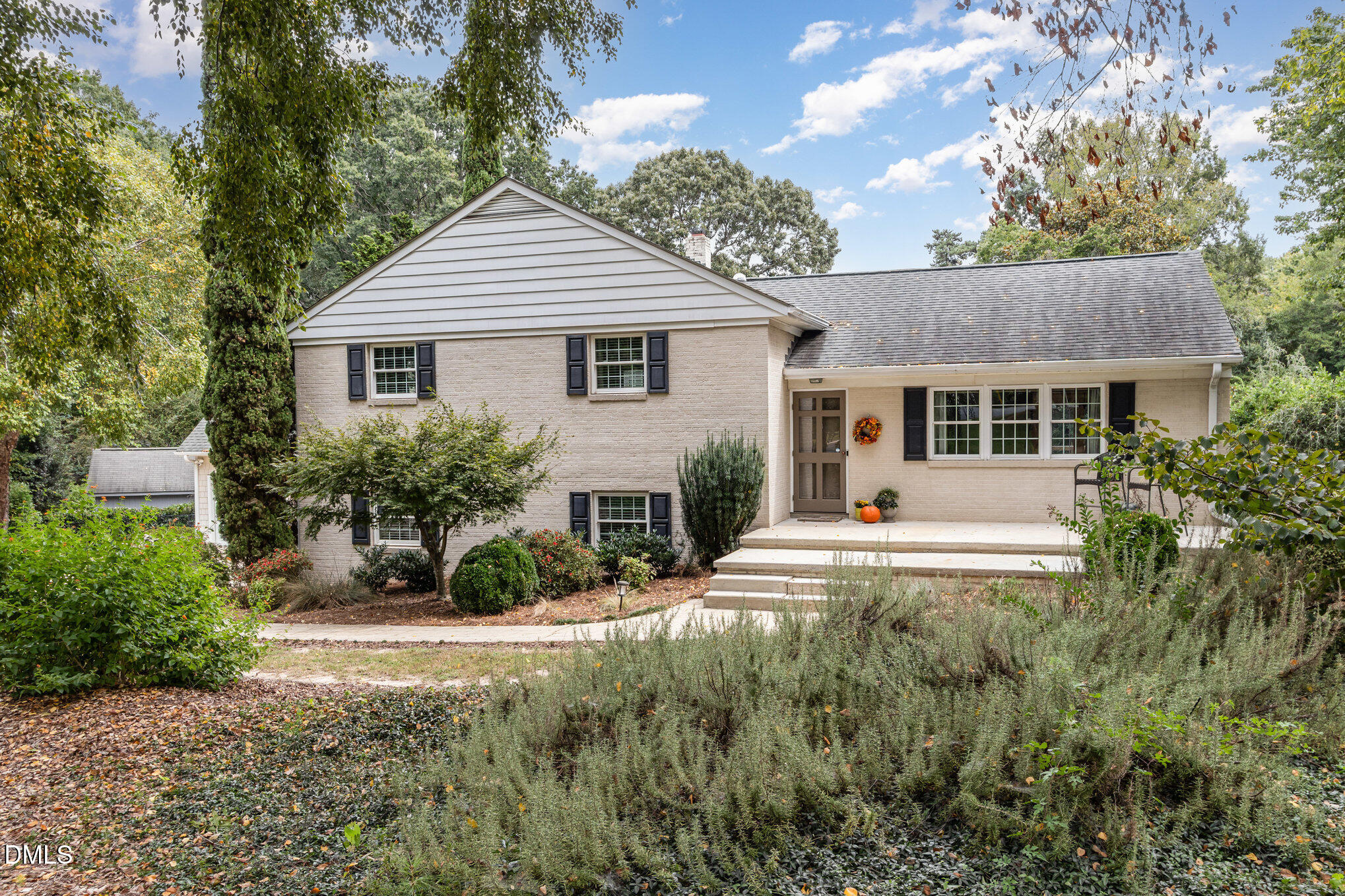1009 Westwood Drive