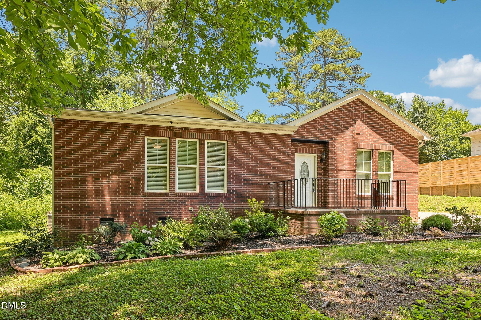 616 Maple Lane