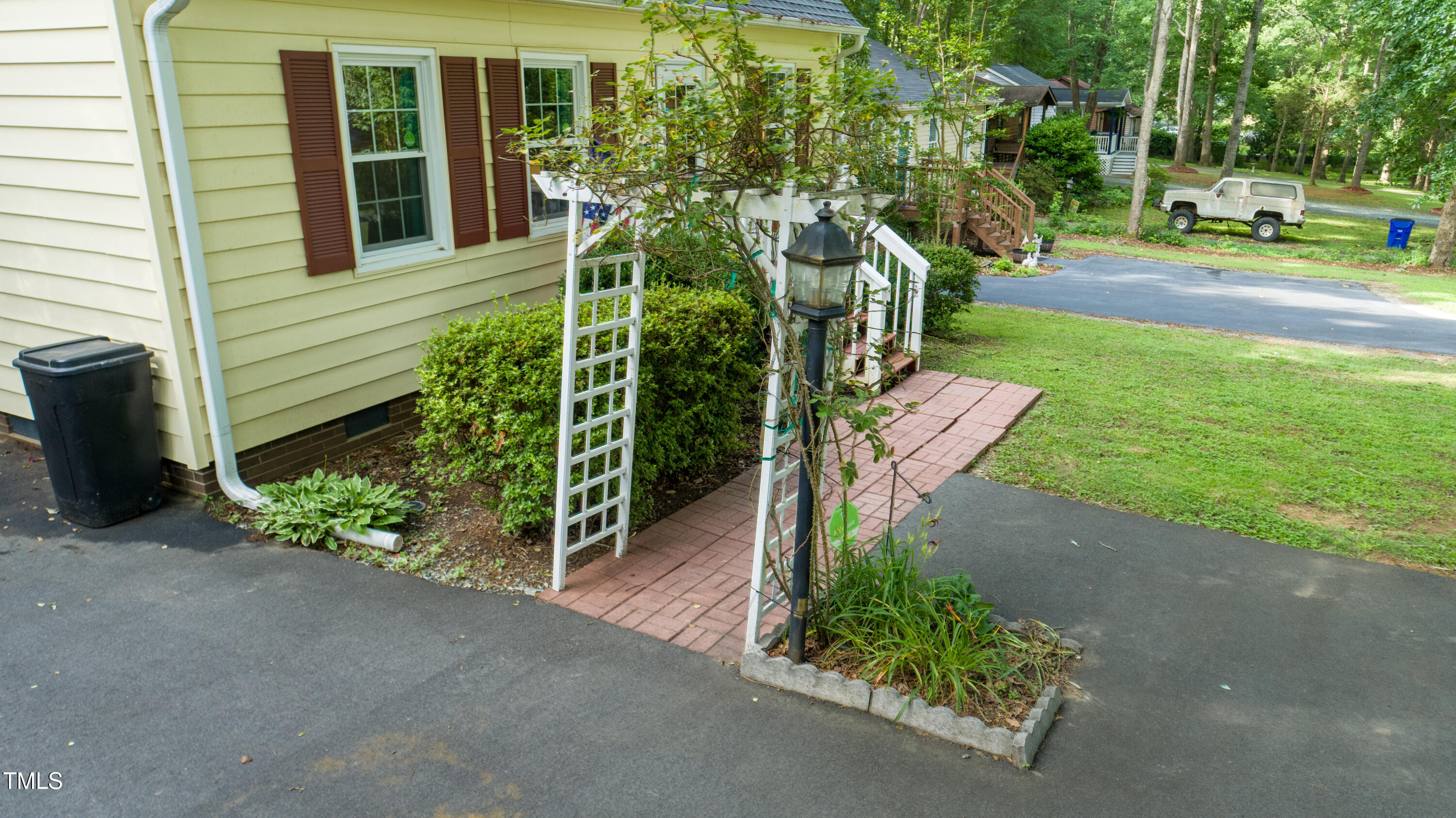 2410 Wade Hampton Road