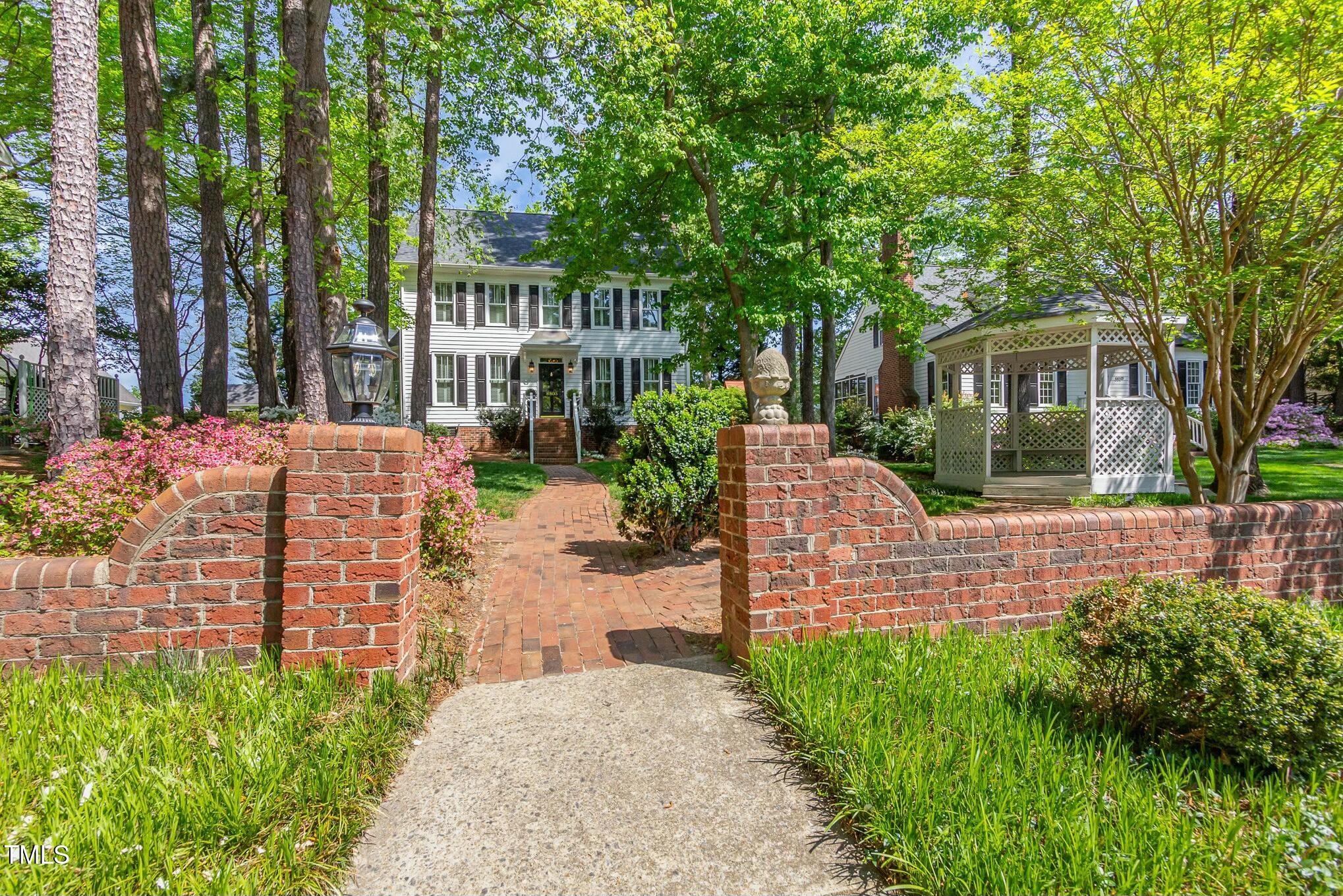 8805 Mourning Dove Road