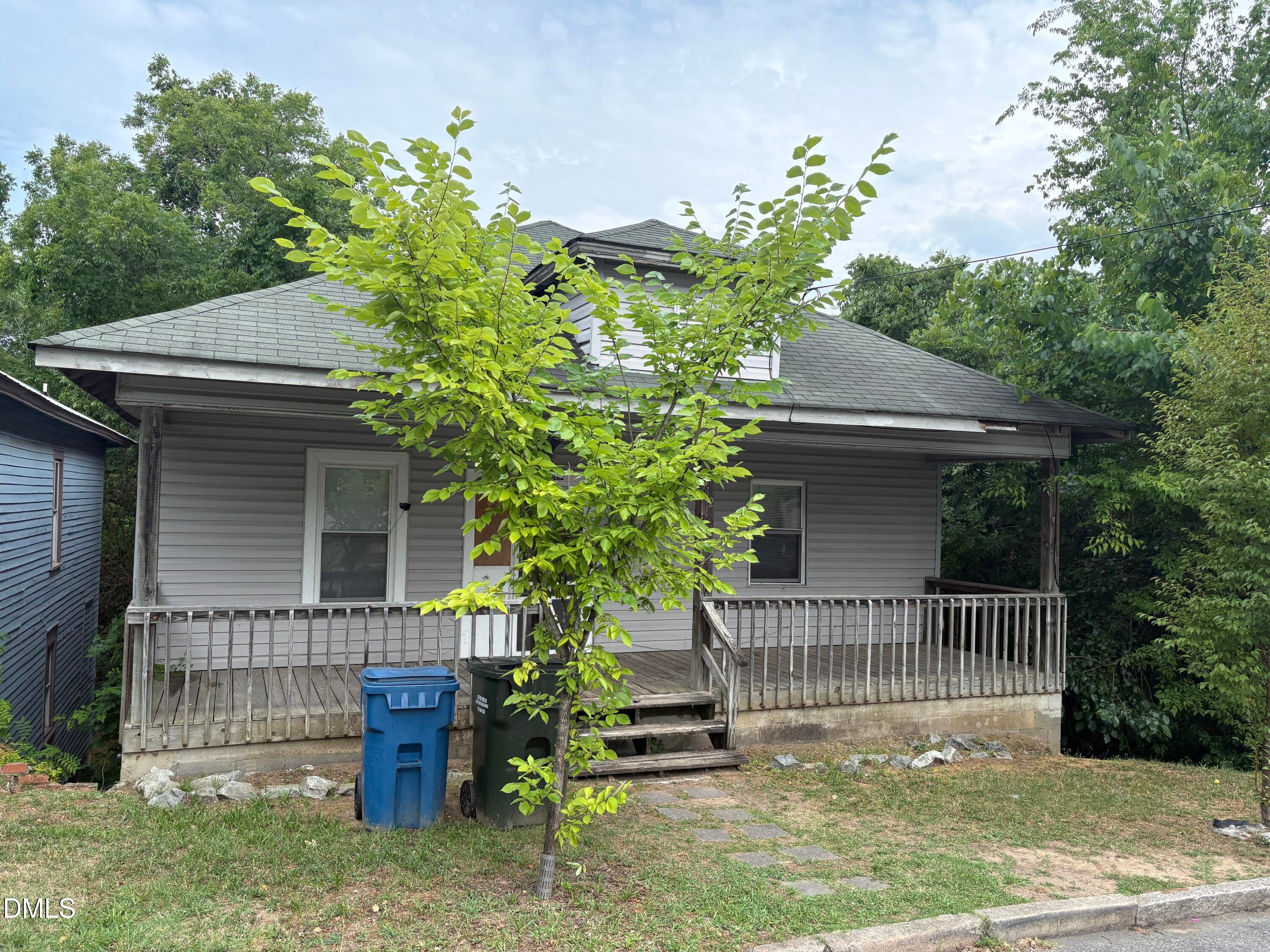 612 N Queen Street