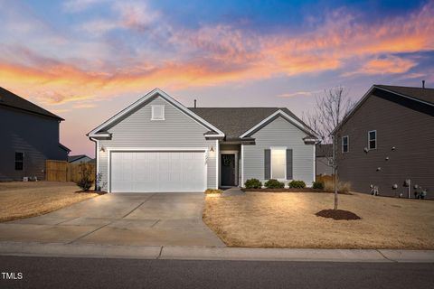 1008 Sandtrap Way Durham NC 27703