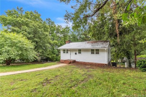108 Buckingham Avenue Fayetteville NC 28301