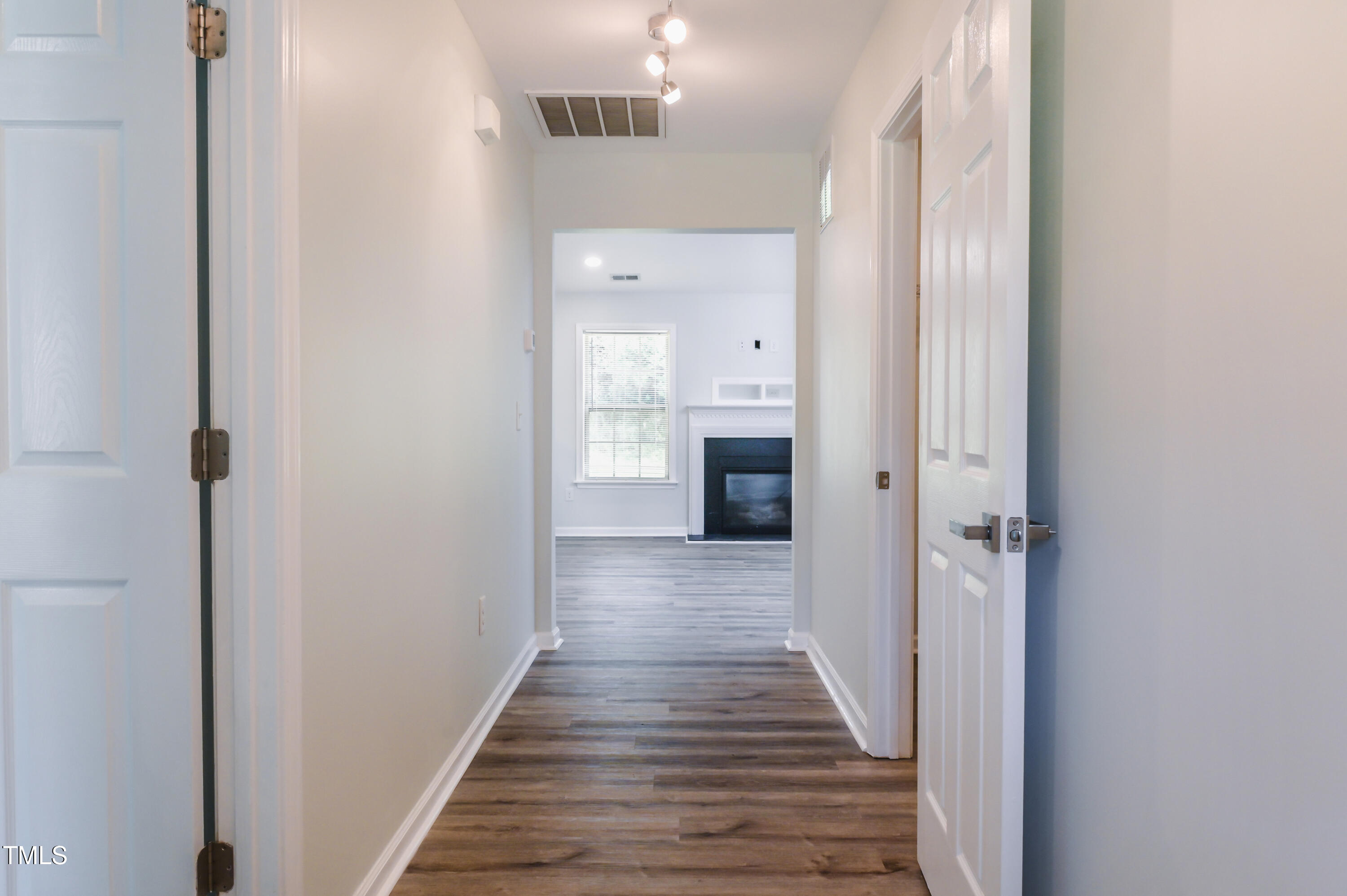 1003 Bridlemine Drive