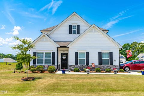 Single Family Residence in Four Oaks NC 23 Tullamore Lane.jpg