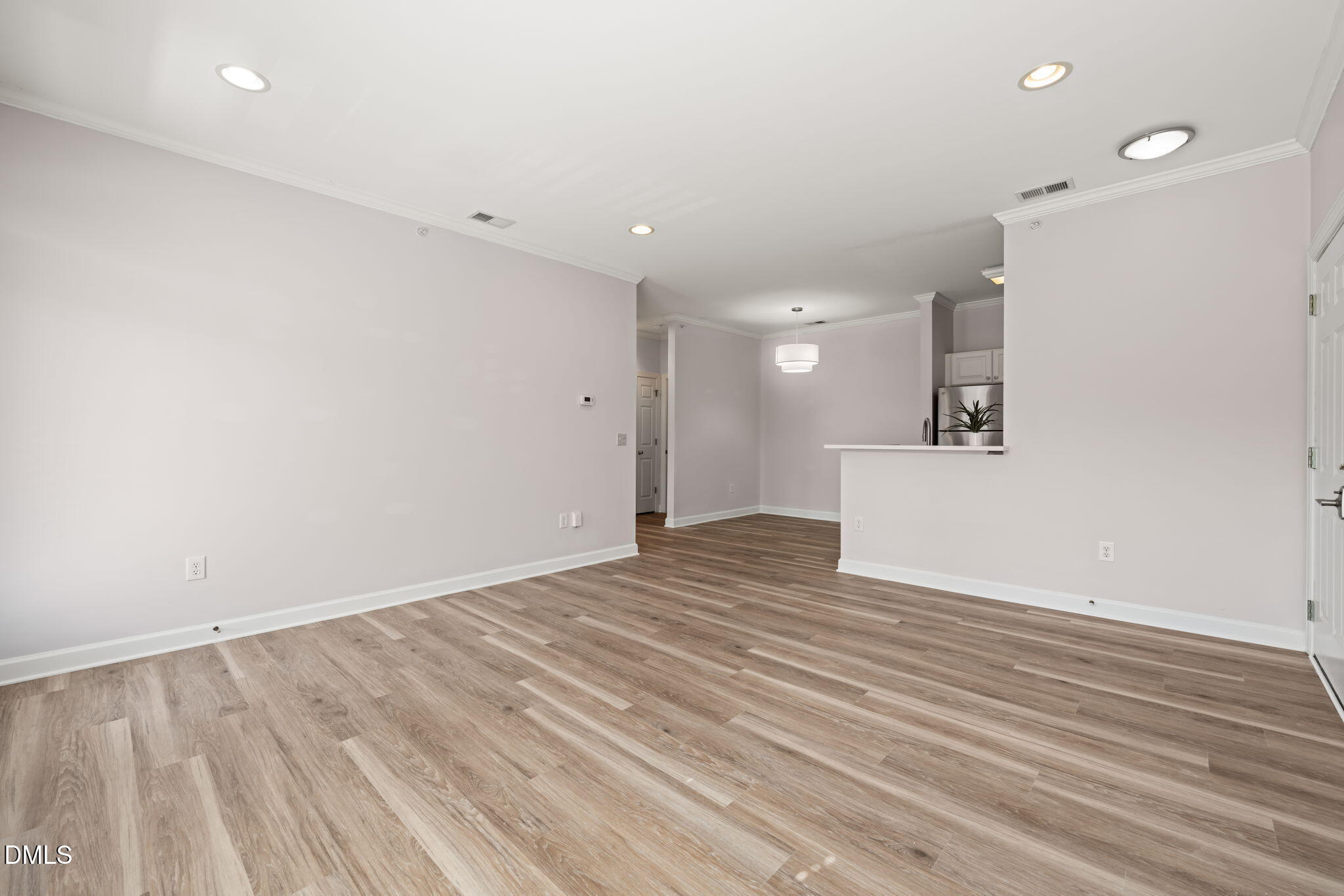524 Aberdeen Drive Apt 205