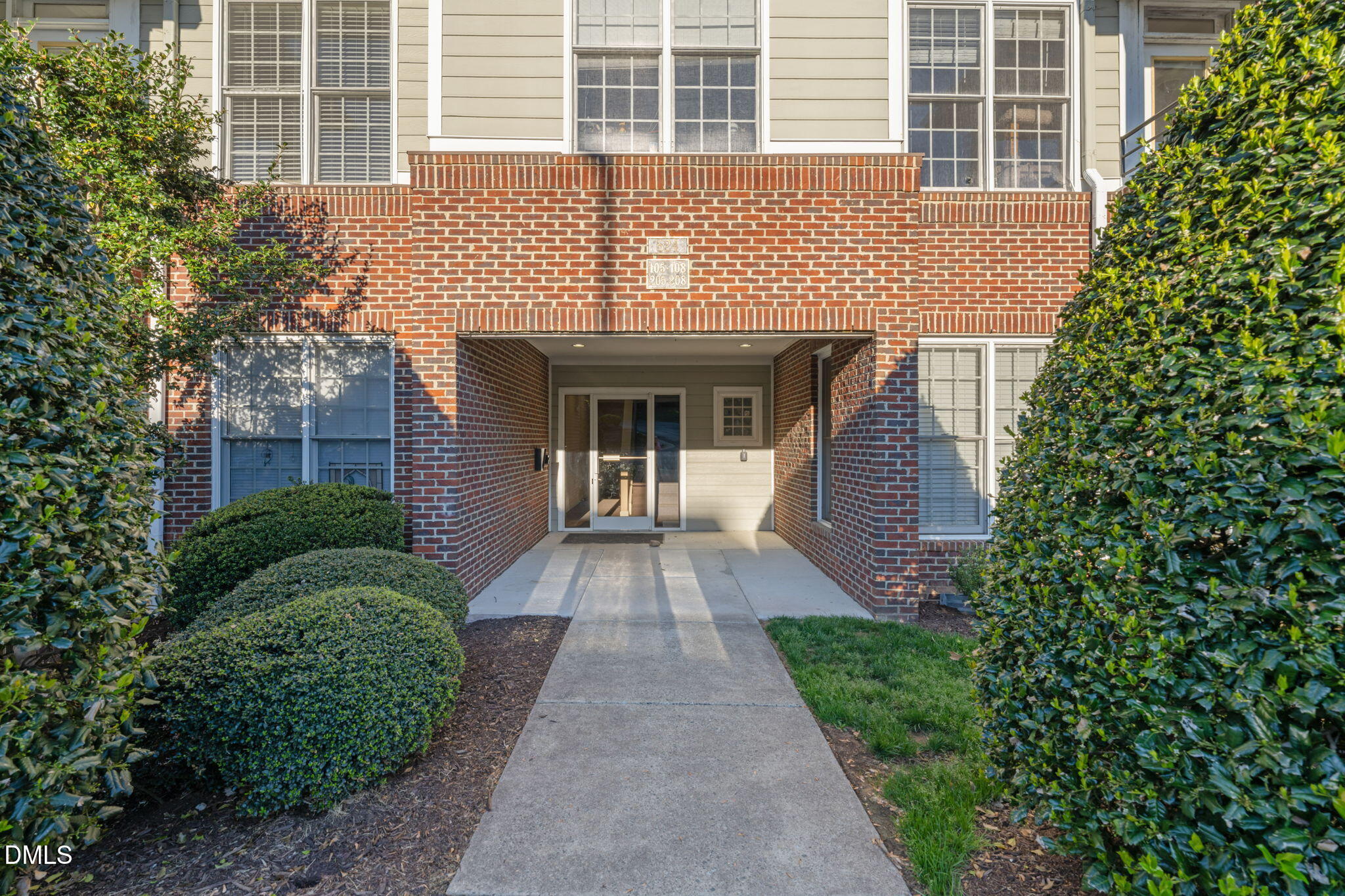 524 Aberdeen Drive Apt 205