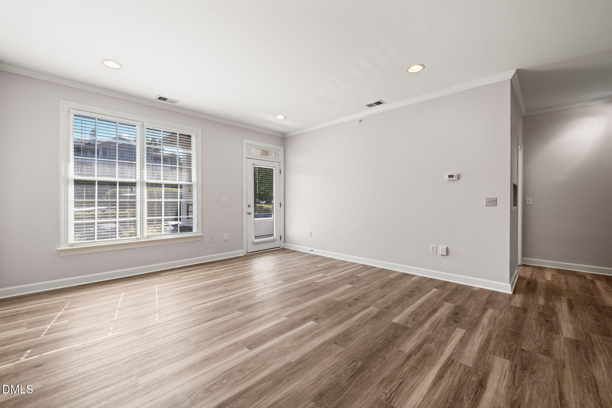 524 Aberdeen Drive Apt 205