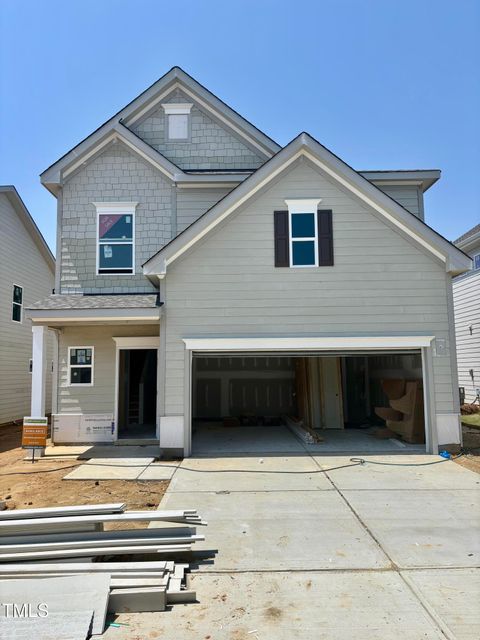 51 Commons Circle Clayton NC 27520