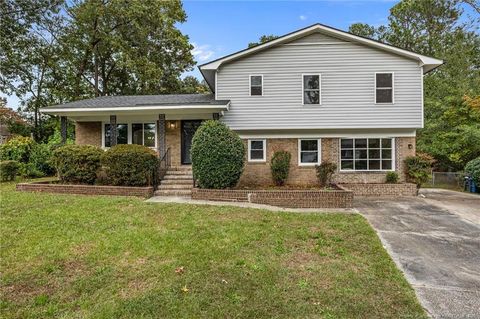 6302 Easthampton Court Fayetteville NC 28314