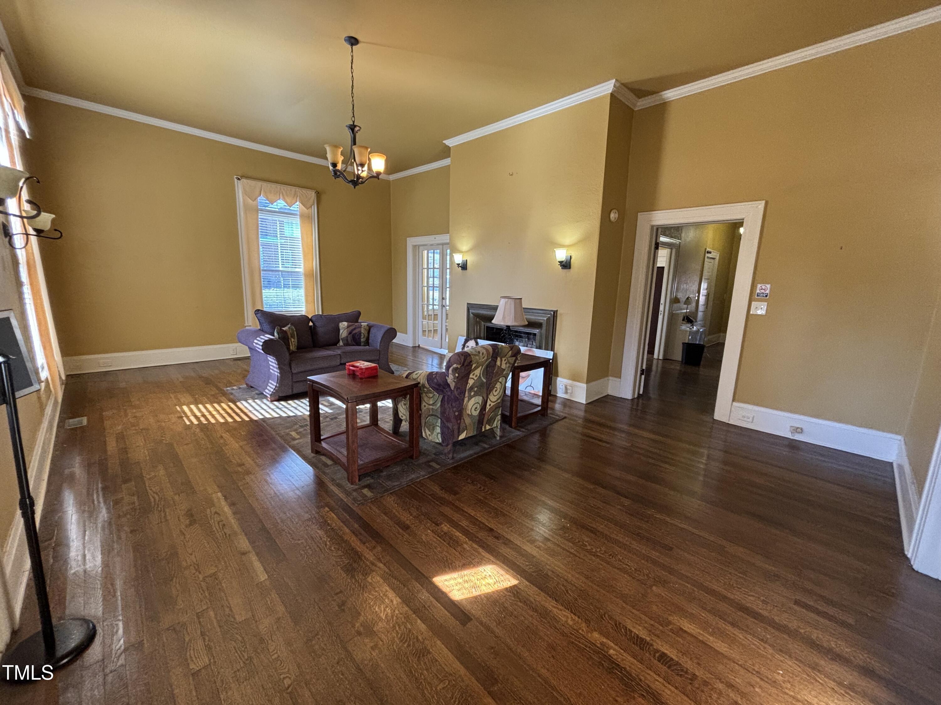 726 S Garnett Street