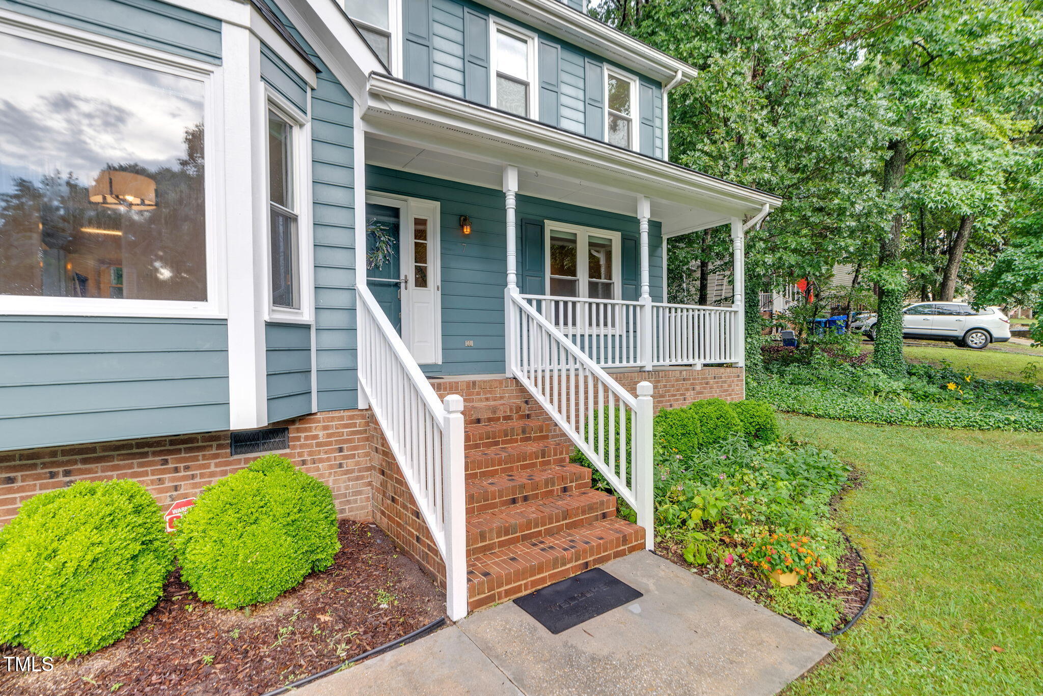 7 Nadeau Court
