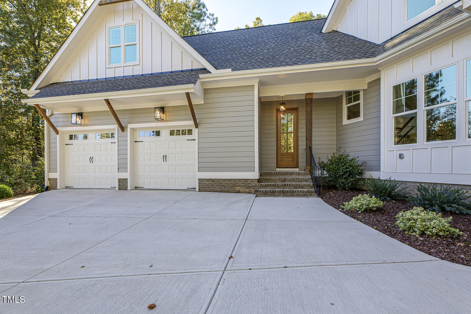 25 Blackhorn Court