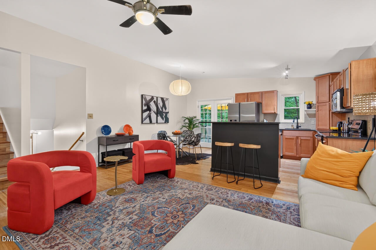 207 Holly Ridge