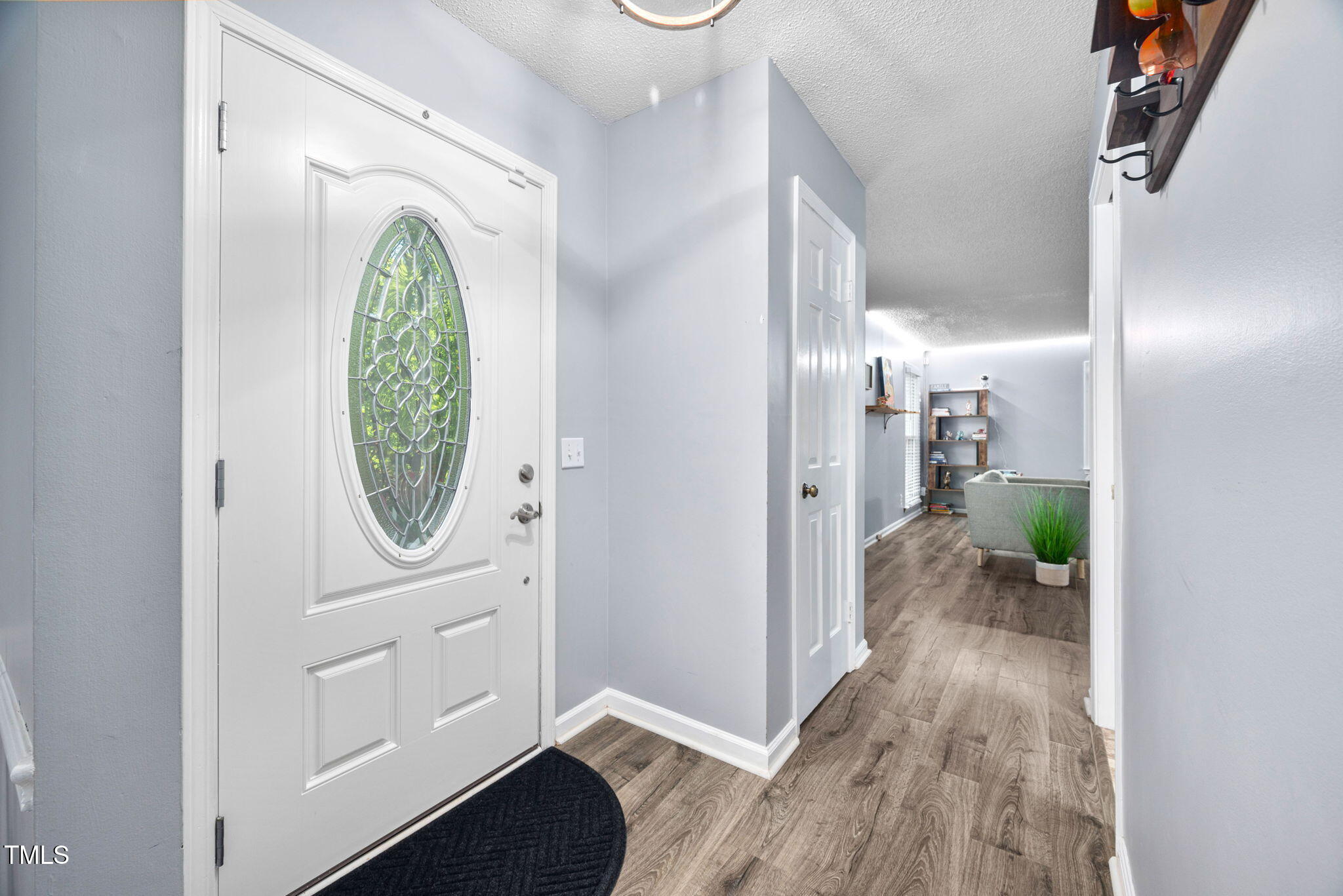 3312 Shannon Circle