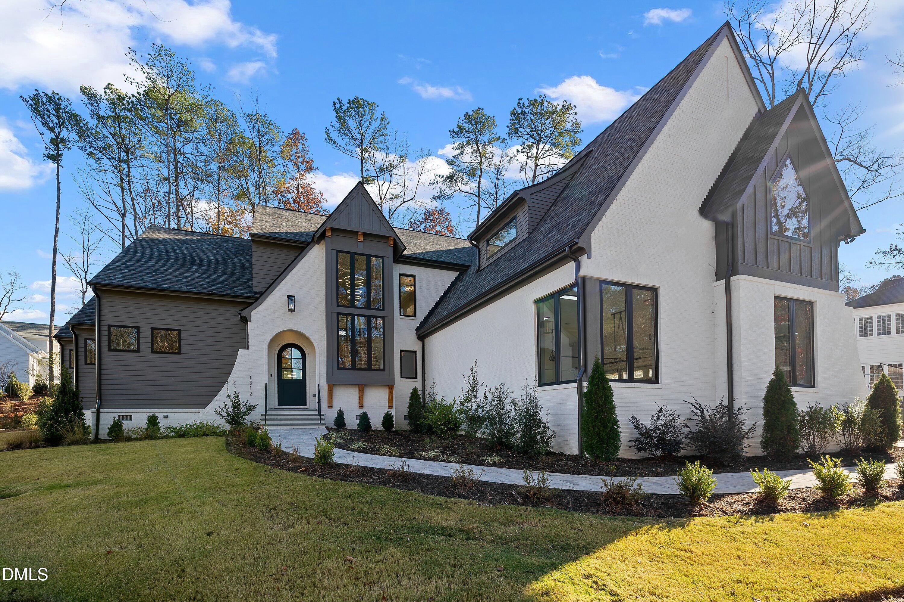 1312 Hunting Ridge Road