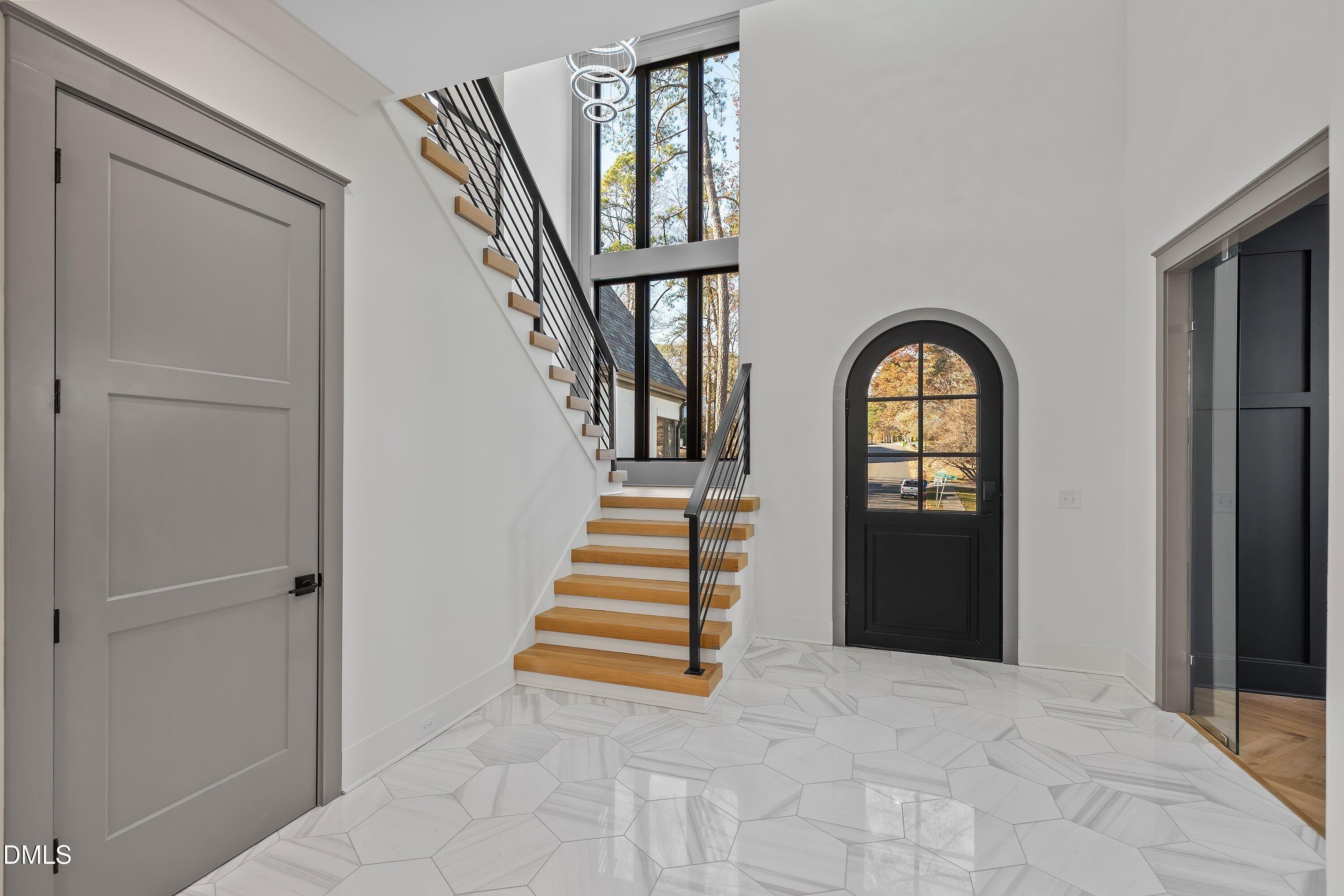 1312 Hunting Ridge Road