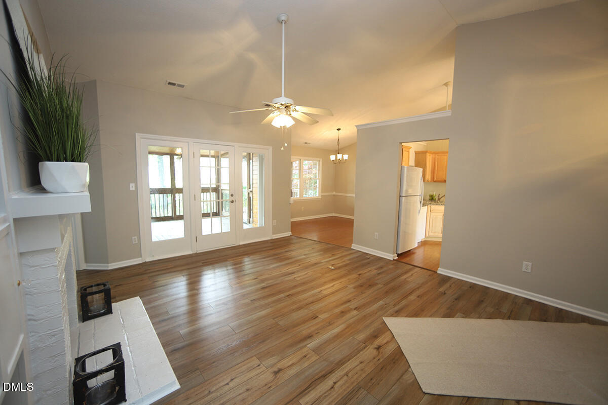 1106 Cotswold Court