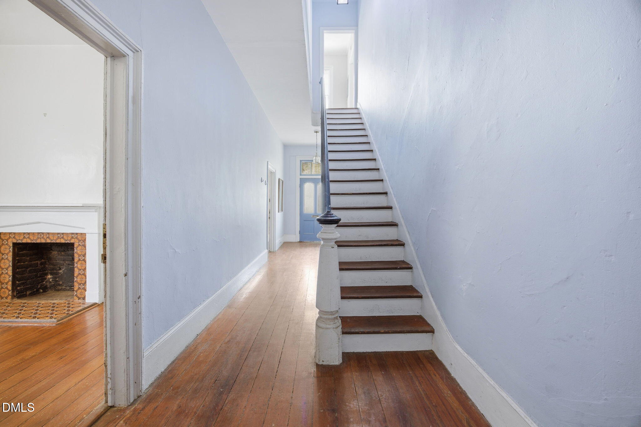 409 Oakwood Avenue