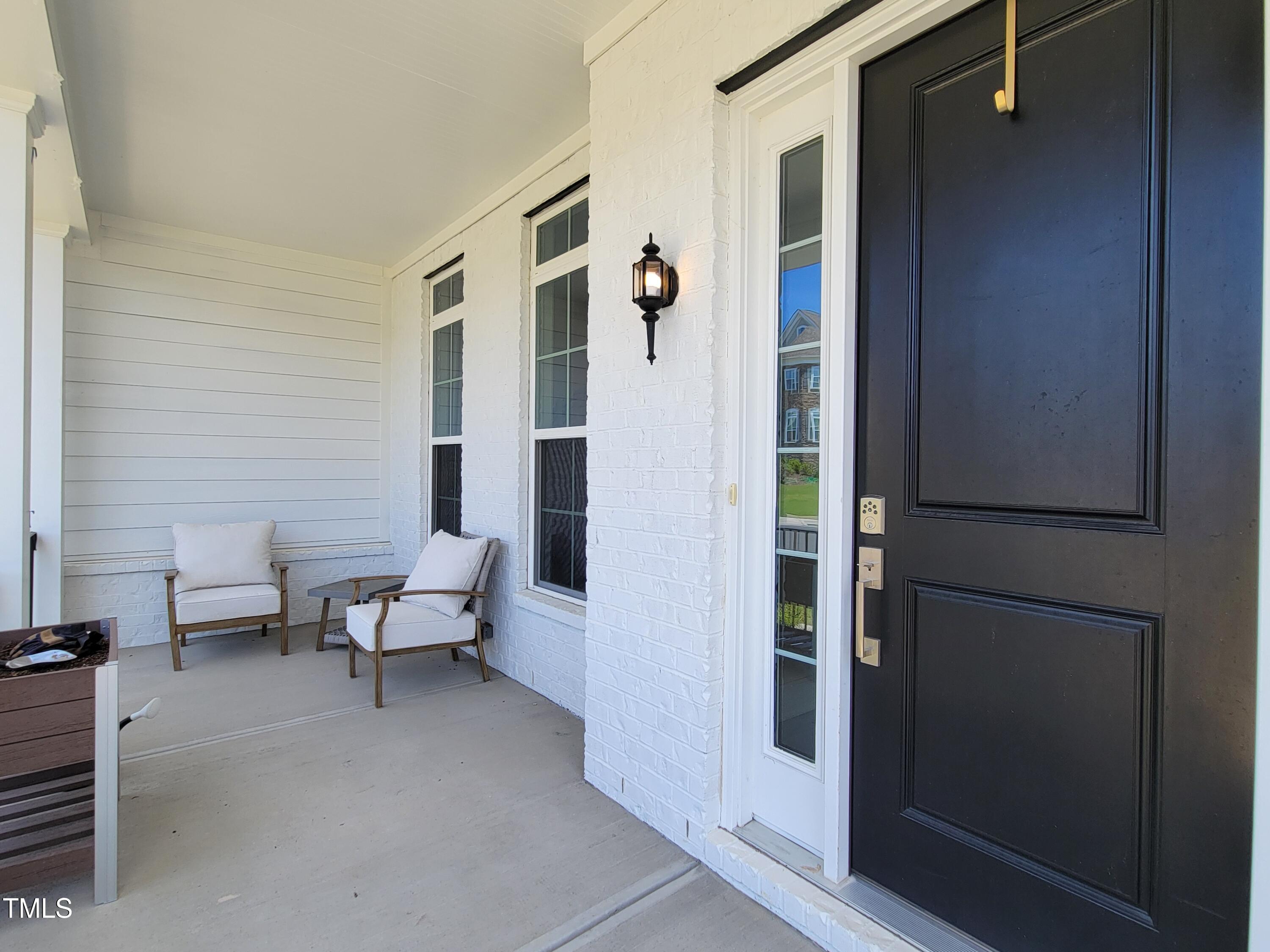 1425 Sierra Glen Circle